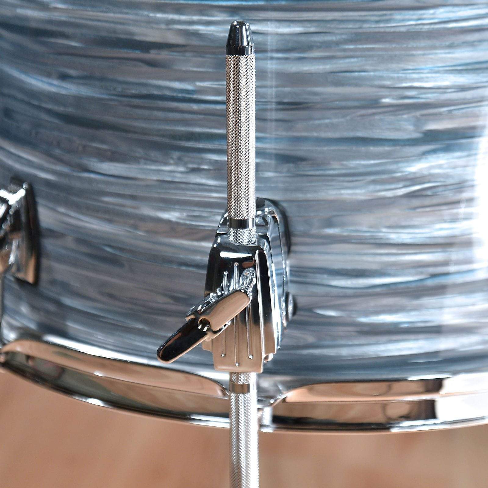 Ludwig Classic Maple 12/14/20 3pc. Drum Kit Vintage Blue Oyster Drums and Percussion / Acoustic Drums / Full Acoustic Kits