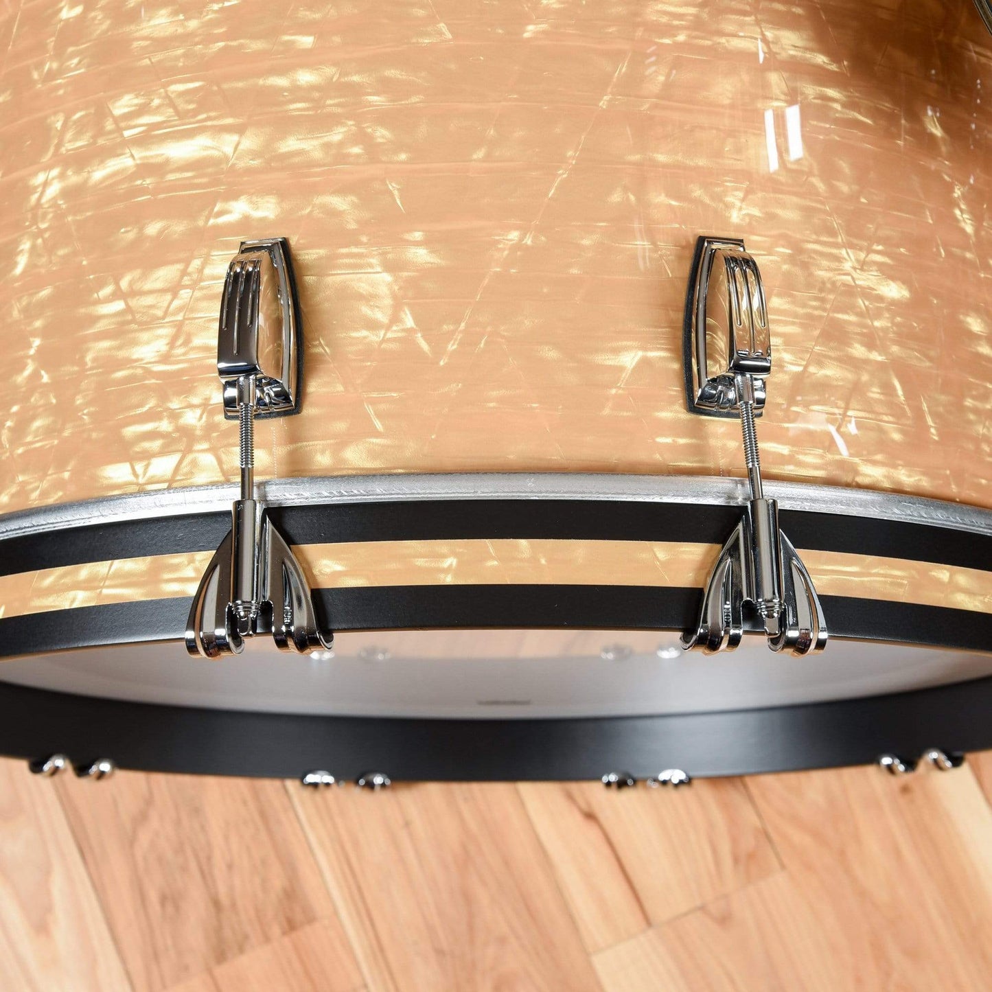 Ludwig Classic Maple 13/16/22 3pc. Drum Kit Aged Onyx Drums and Percussion / Acoustic Drums / Full Acoustic Kits