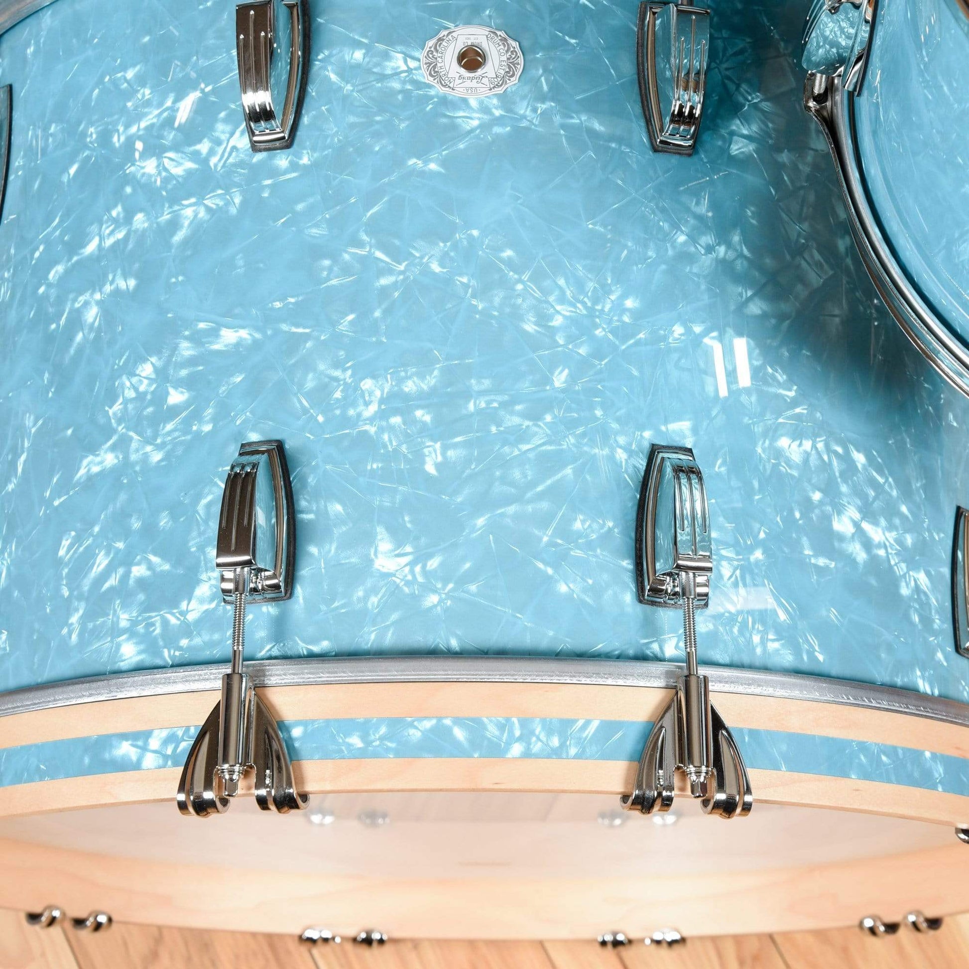 Ludwig Classic Maple 13/16/22 3pc. Drum Kit Glacier Blue Pearl w/Nickel Hardware Limited Edition Drums and Percussion / Acoustic Drums / Full Acoustic Kits