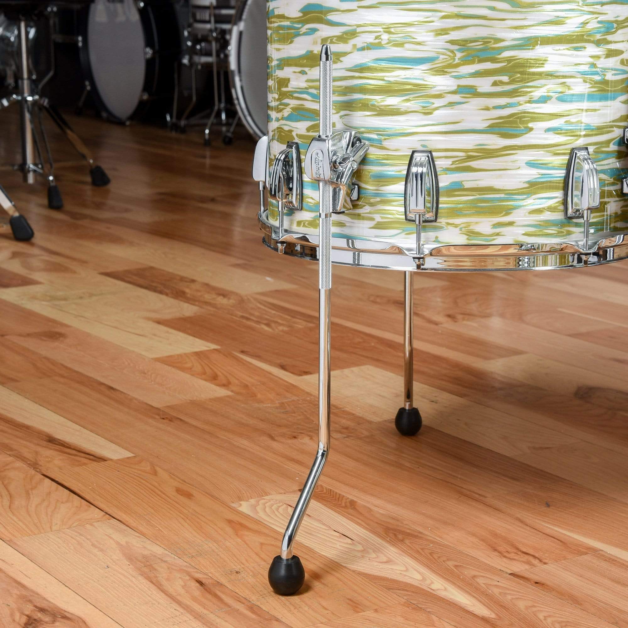 Ludwig Classic Maple 13/16/24 3pc. Drum Kit Blue/Olive Oyster Chicago