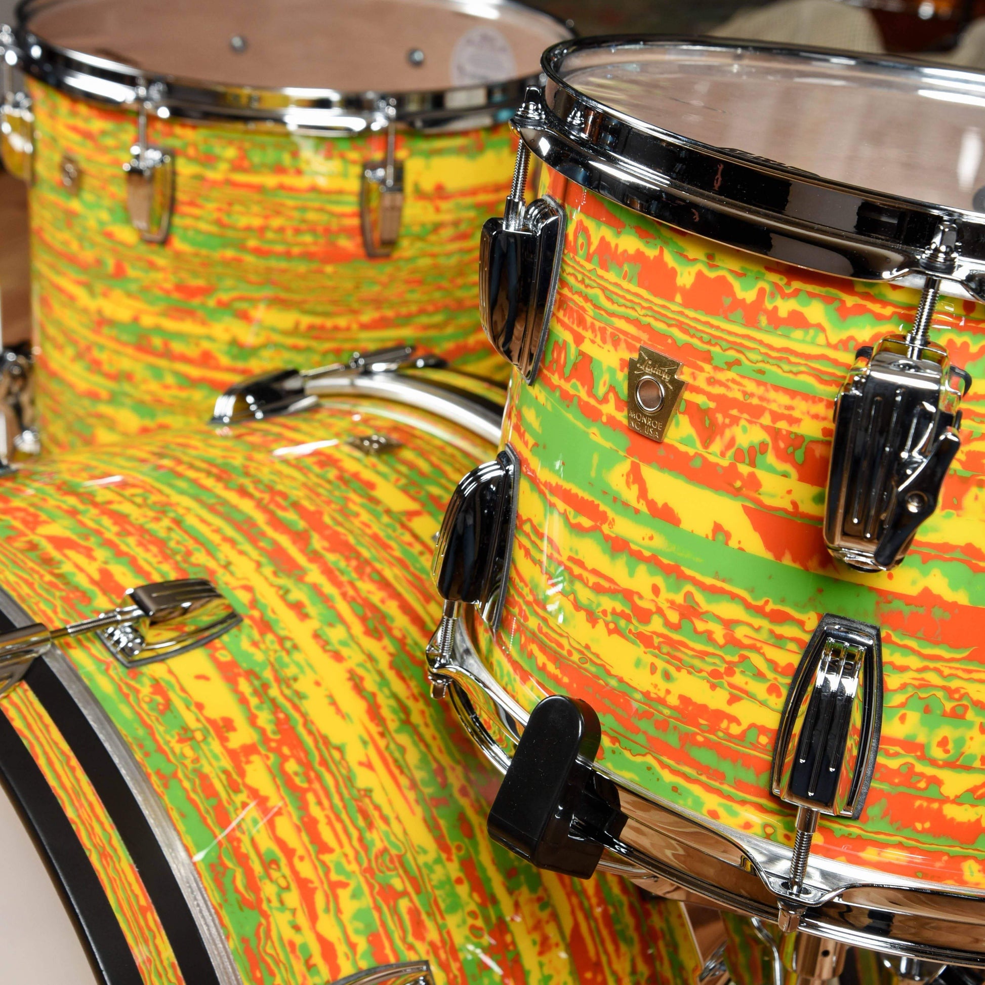 Ludwig Classic Maple 13/16/24 3pc. Drum Kit Citrus Mod Drums and Percussion / Acoustic Drums / Full Acoustic Kits