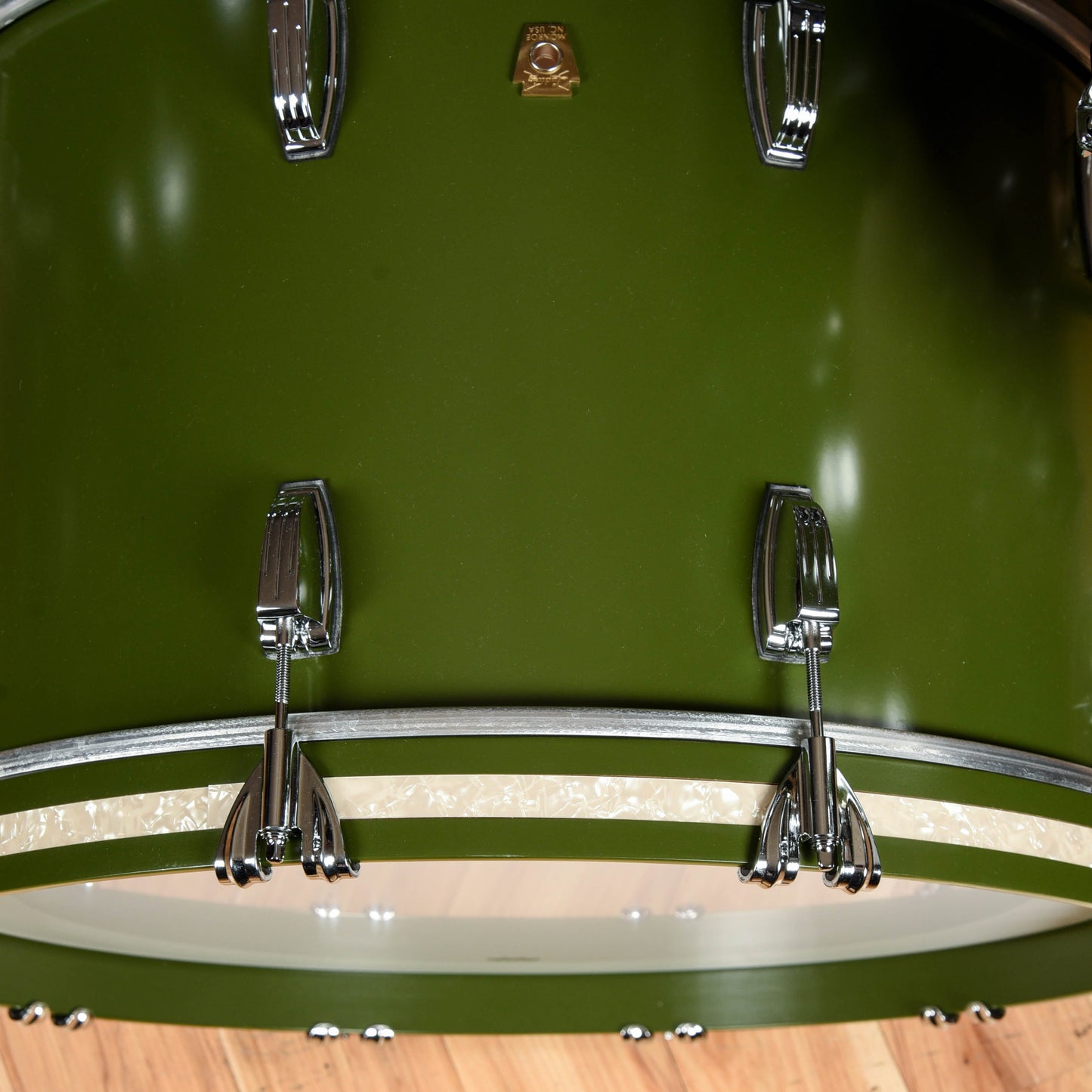 Ludwig Classic Maple 13/16/24 3pc. Drum Kit Heritage Green Drums and Percussion / Acoustic Drums / Full Acoustic Kits