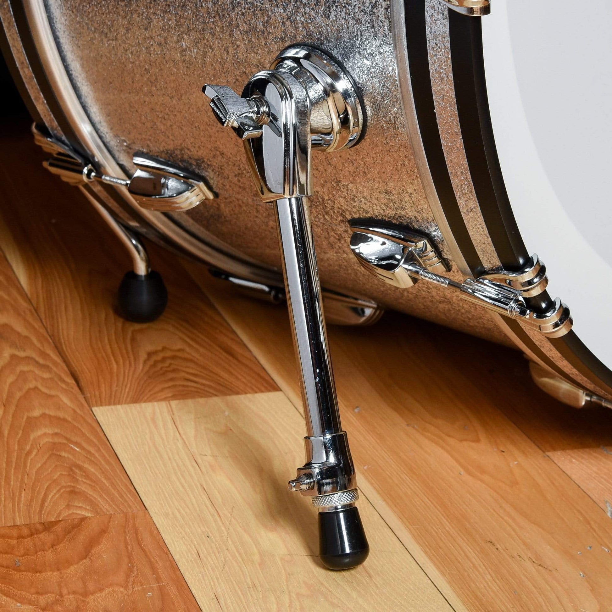 Ludwig Classic Maple 13/16/24 3pc. Drum Kit Silver Mist Sparkle Drums and Percussion / Acoustic Drums / Full Acoustic Kits