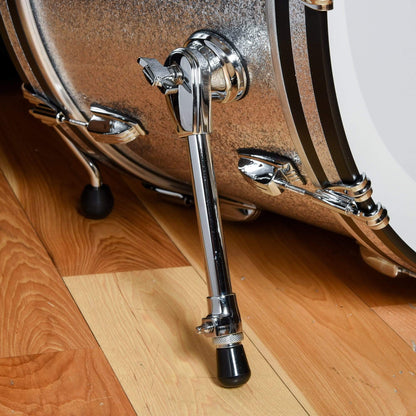 Ludwig Classic Maple 13/16/24 3pc. Drum Kit Silver Mist Sparkle Drums and Percussion / Acoustic Drums / Full Acoustic Kits