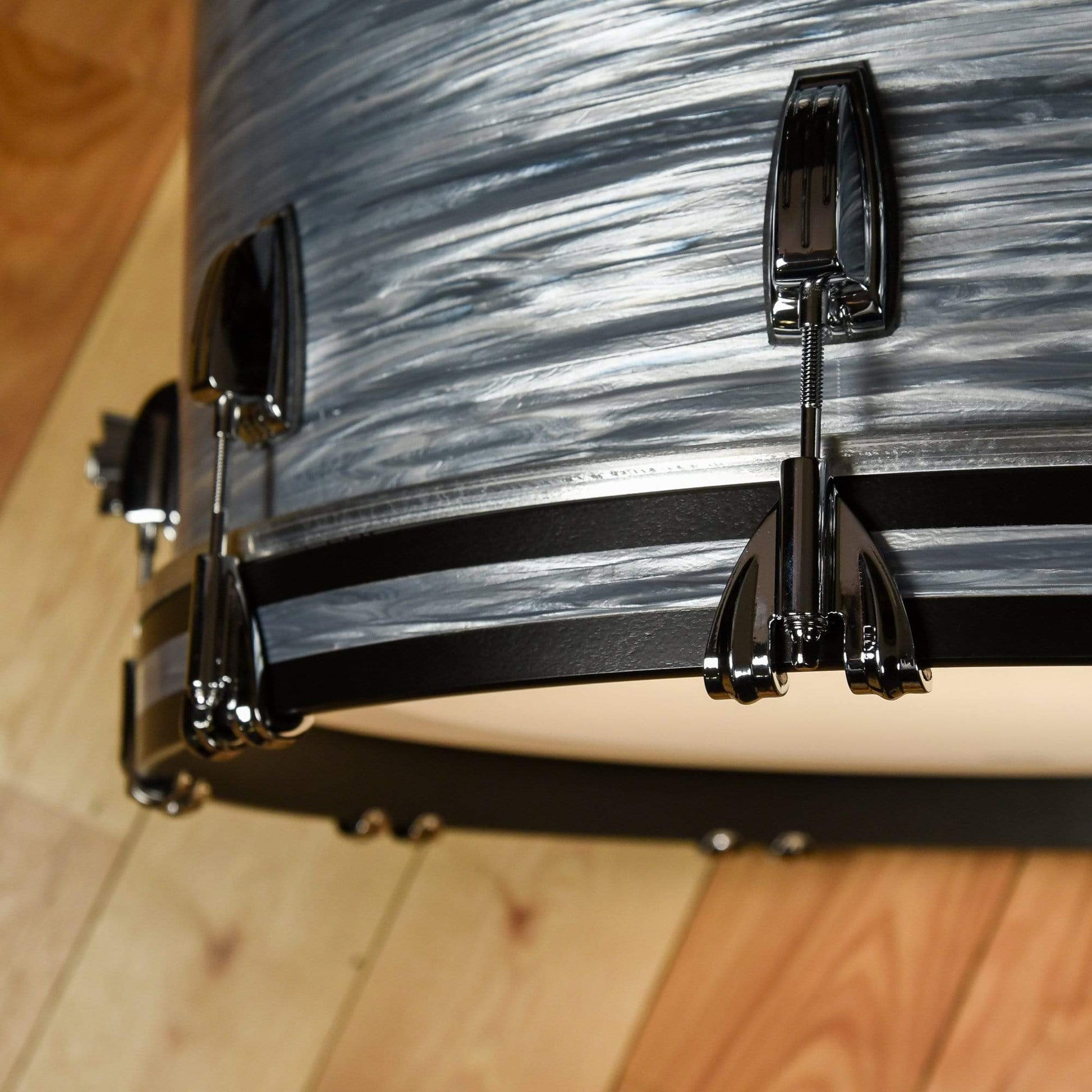 Ludwig Classic Maple 13/16/24 3pc. Drum Kit Vintage Blue Oyster Drums and Percussion / Acoustic Drums / Full Acoustic Kits