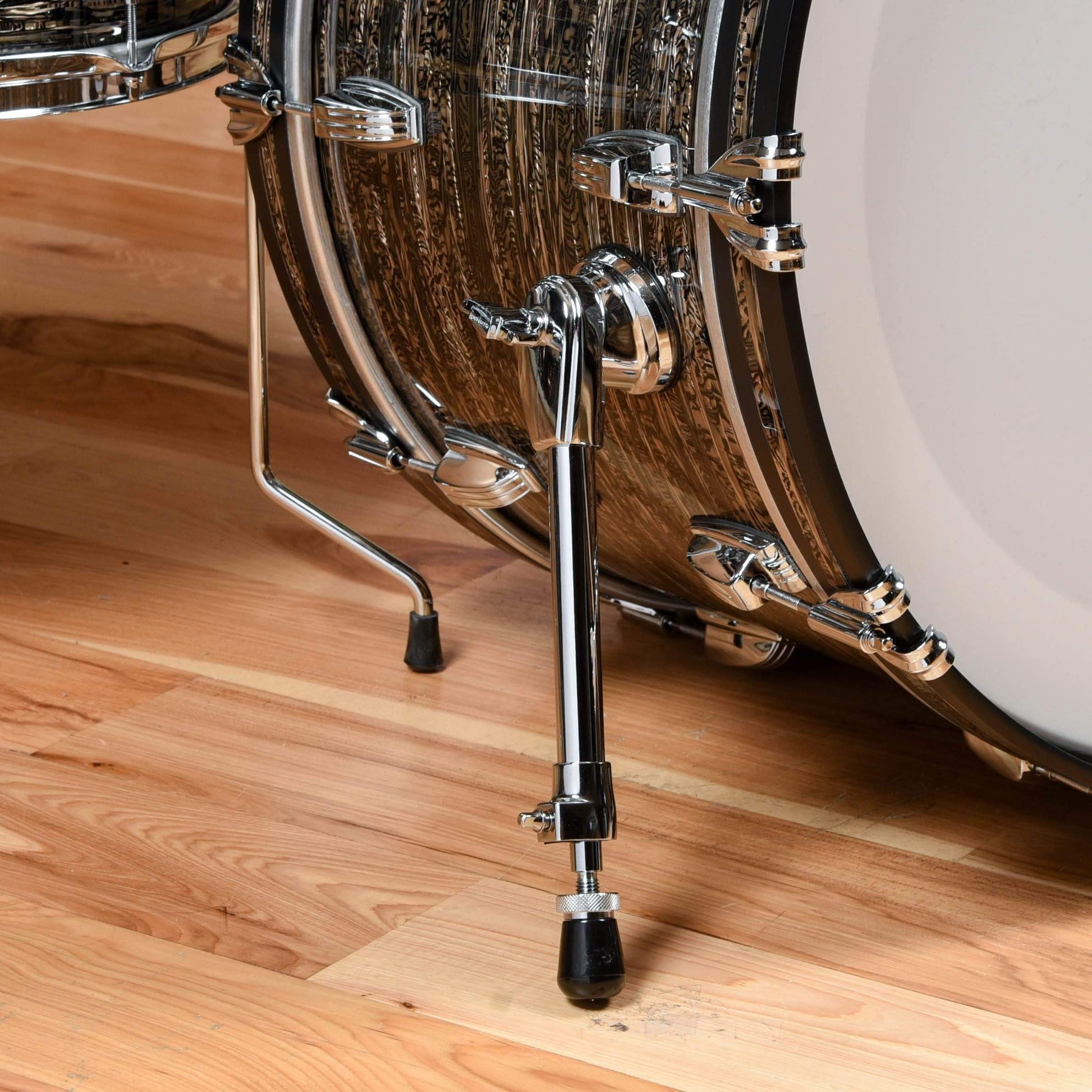 Ludwig Classic Maple Chicago Series 13/16/22 3pc. Drum Kit Bamboo Strata Drums and Percussion / Acoustic Drums / Full Acoustic Kits