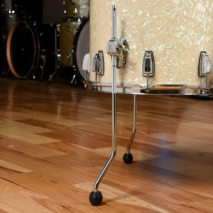 Ludwig Classic Oak 13/16/22 3pc. Drum Kit Vintage White Marine Pearl Drums and Percussion / Acoustic Drums / Full Acoustic Kits