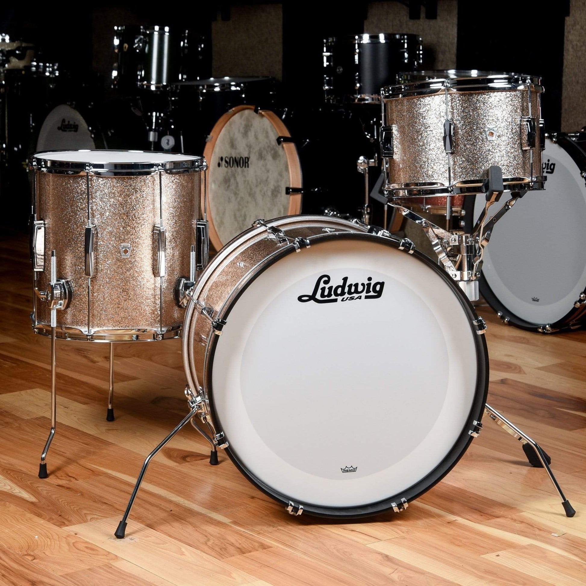 Ludwig Club Date 12/14/20 3pc. Drum Kit Shampayne Sparkle Drums and Percussion / Acoustic Drums / Full Acoustic Kits