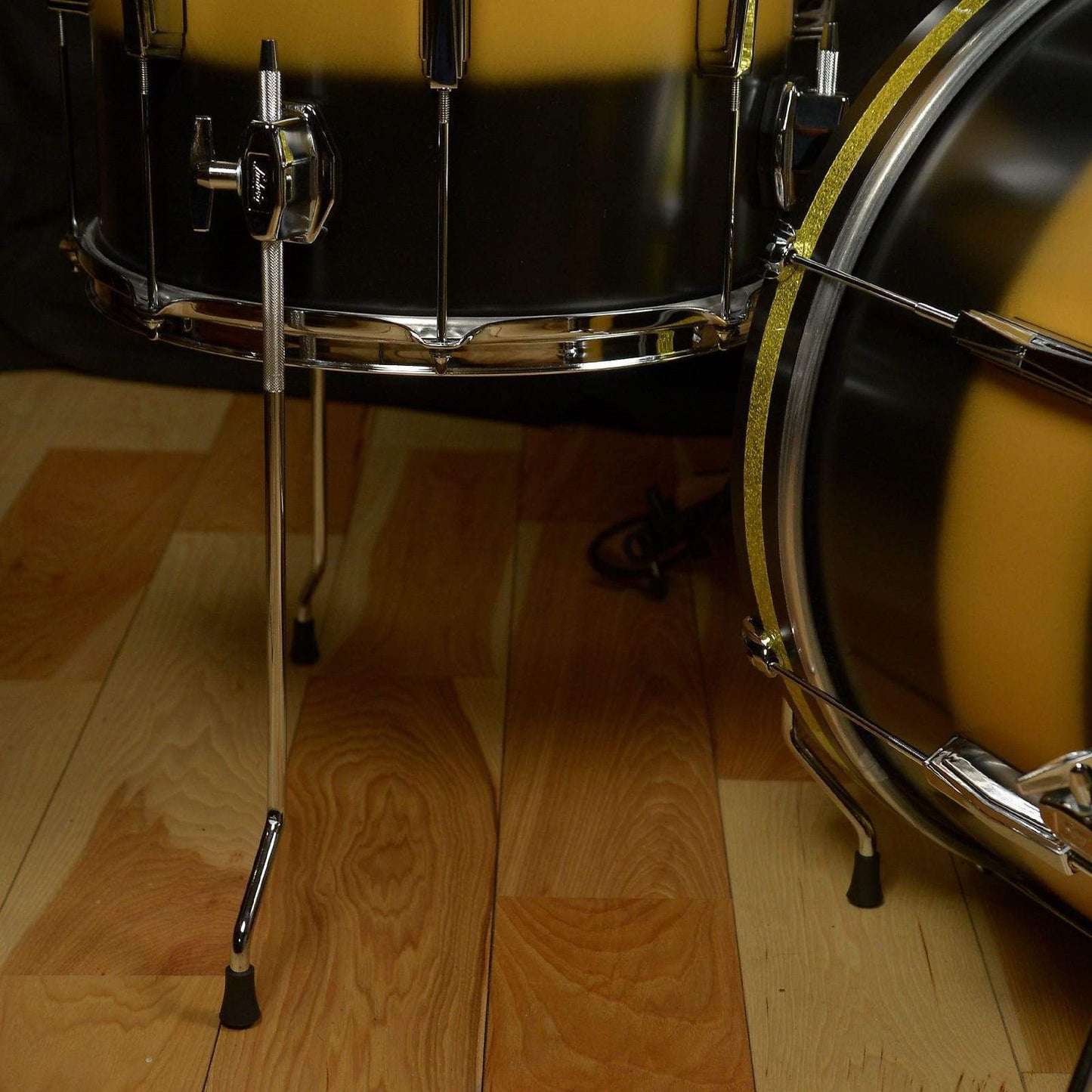 Ludwig Club Date 12/14/20 3pc. Drum Kit Vintage Black/Gold Duco Drums and Percussion / Acoustic Drums / Full Acoustic Kits