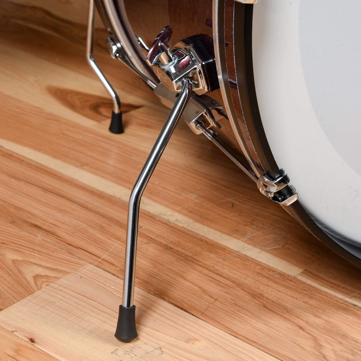 Ludwig Club Date 13/16/22 3pc. Drum Kit Burgundy Mist w/Bowtie Lugs & White Interior (CDE Exclusive) Drums and Percussion / Acoustic Drums / Full Acoustic Kits