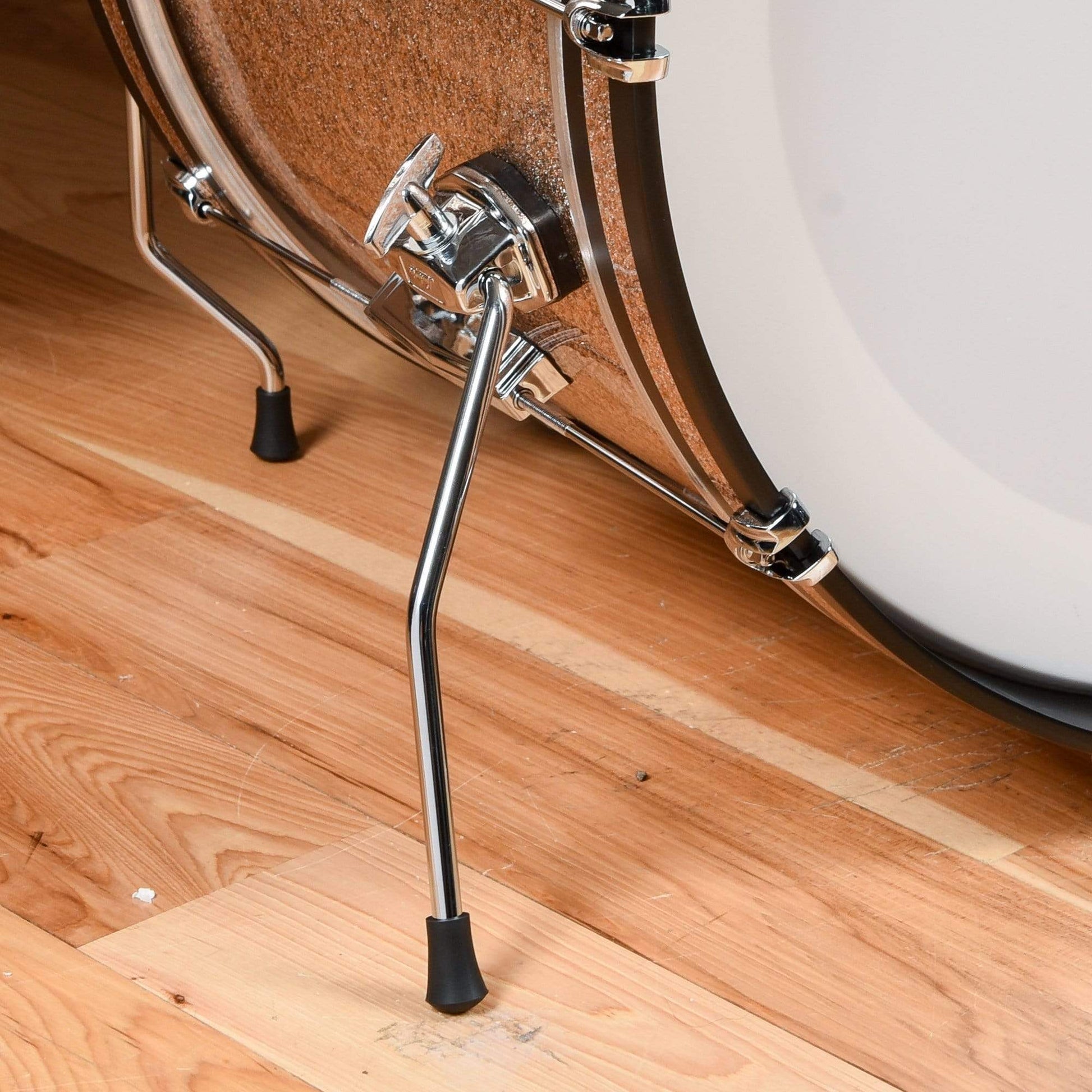 Ludwig Club Date 13/16/22 3pc. Drum Kit Shampayne Sparkle Drums and Percussion / Acoustic Drums / Full Acoustic Kits