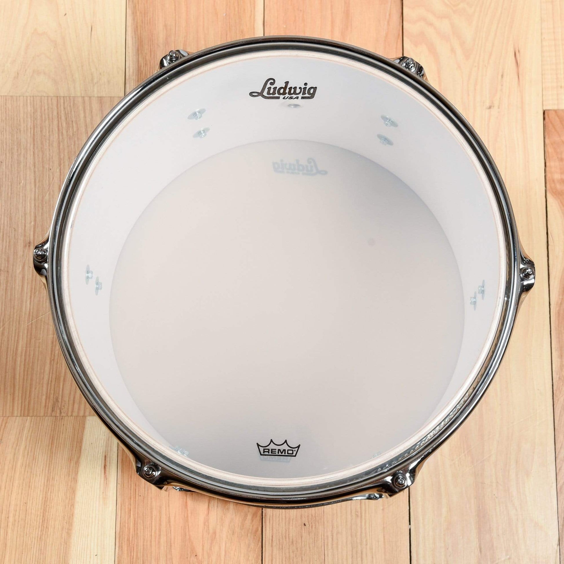 Ludwig Club Date 13/16/24 3pc. Drum Kit Vintage Black Oyster w/Bowtie Lugs & White Interiors (CDE Exclusive) Drums and Percussion / Acoustic Drums / Full Acoustic Kits