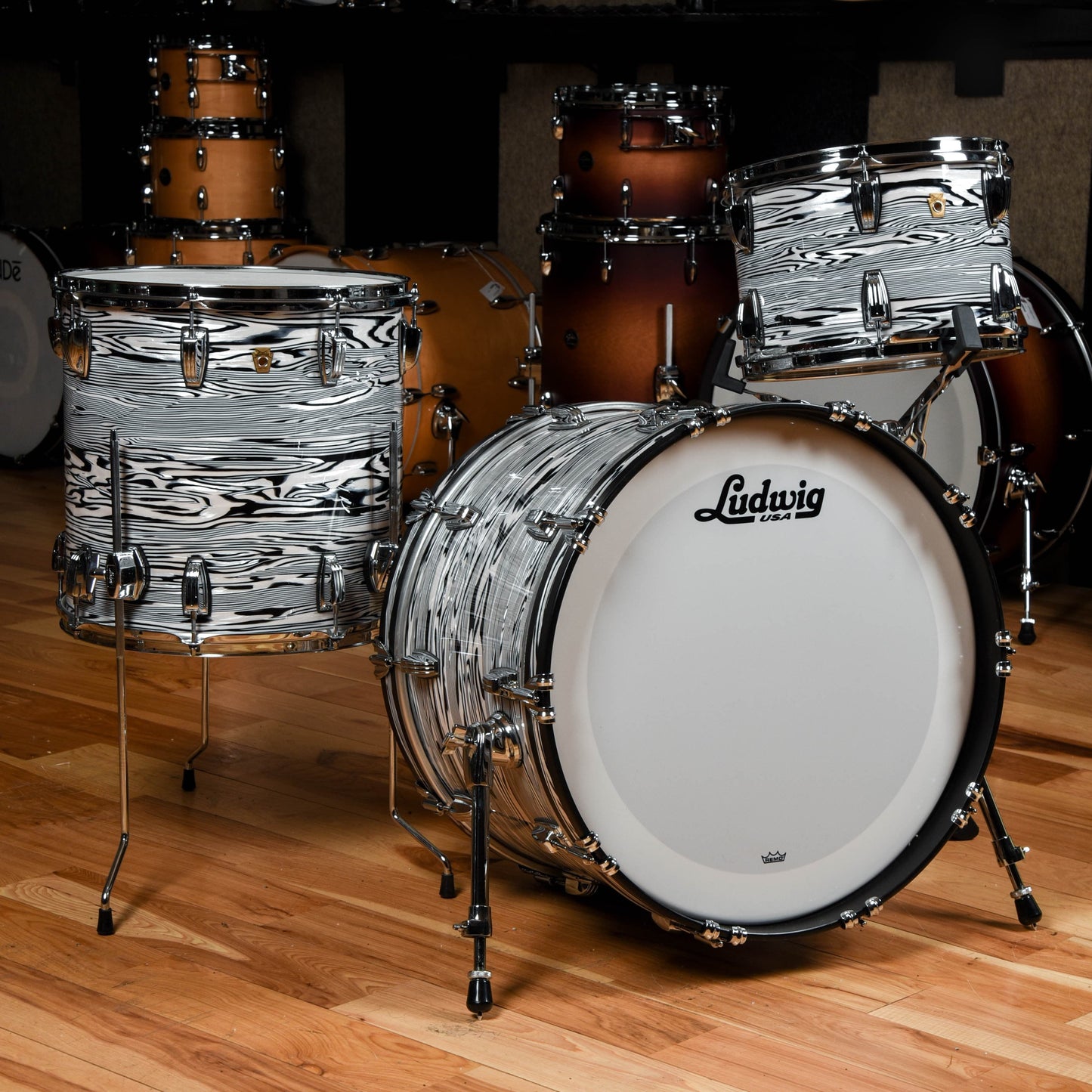 Ludwig Legacy Mahogany 13/16/22 3pc. Drum Kit White Strata Drums and Percussion / Acoustic Drums / Full Acoustic Kits
