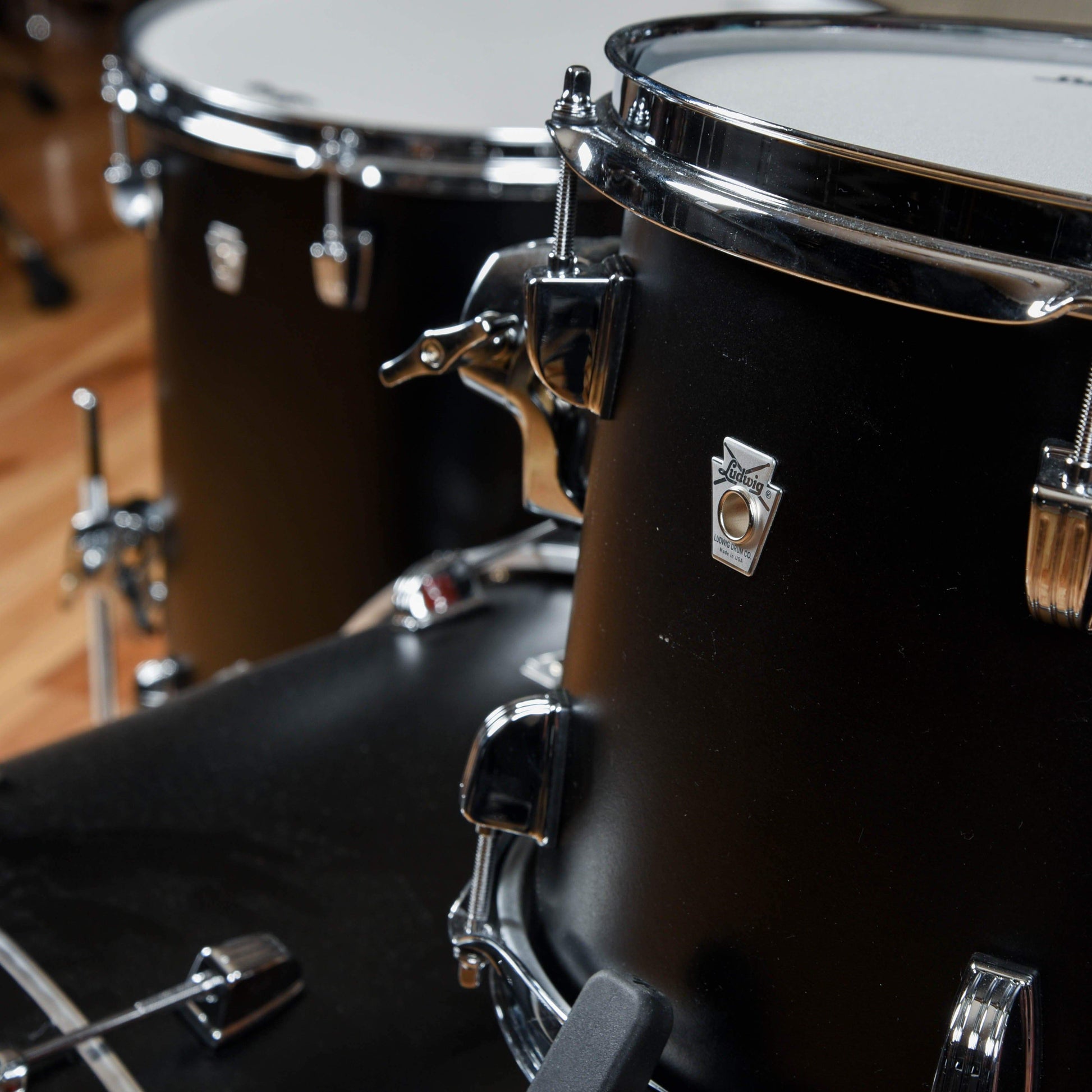 Ludwig Neusonic 13/16/22 3pc. Drum Kit Black Velvet Drums and Percussion / Acoustic Drums / Full Acoustic Kits