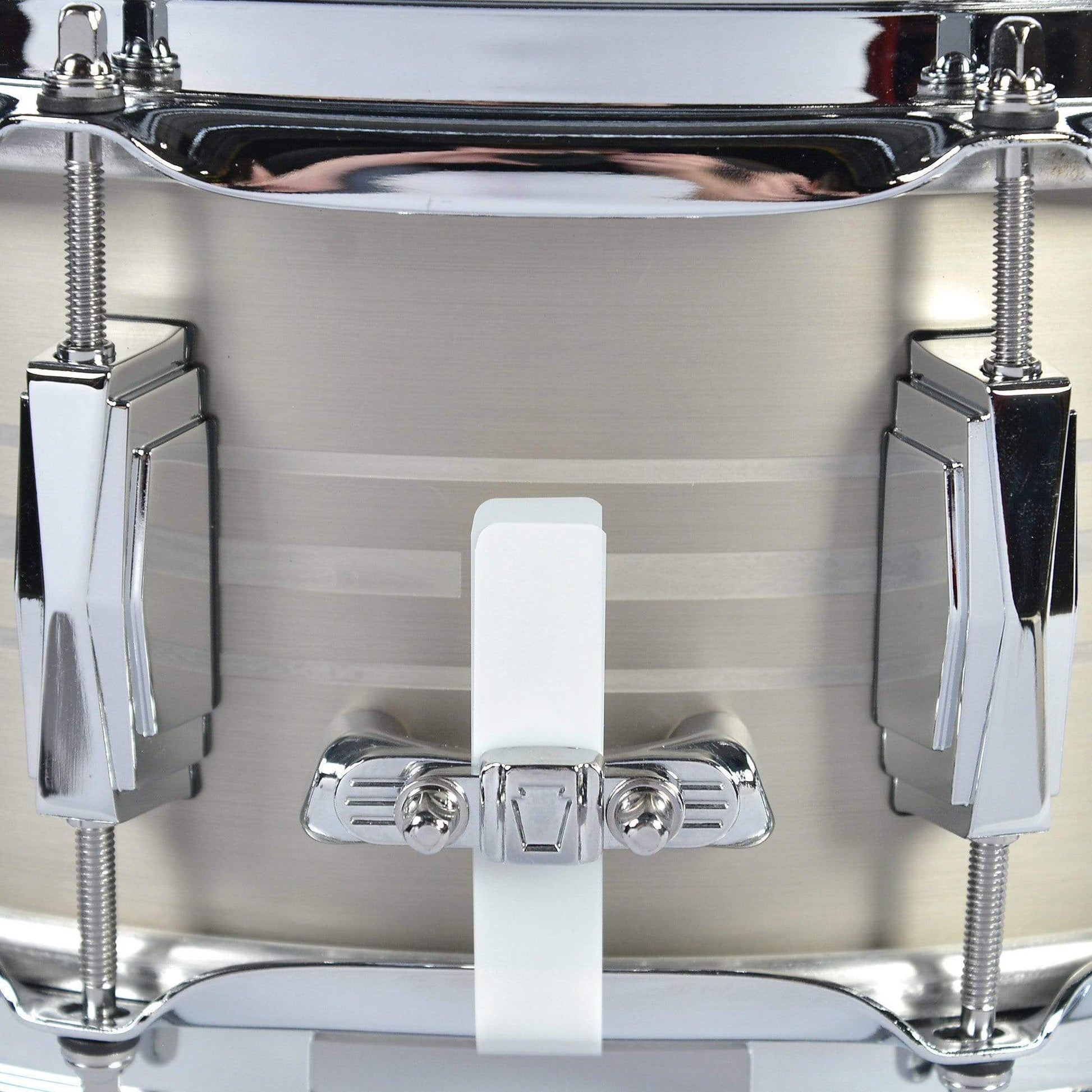 Ludwig 5.5x14 Heirloom Stainless Steel Snare Drum Drums and Percussion / Acoustic Drums / Snare