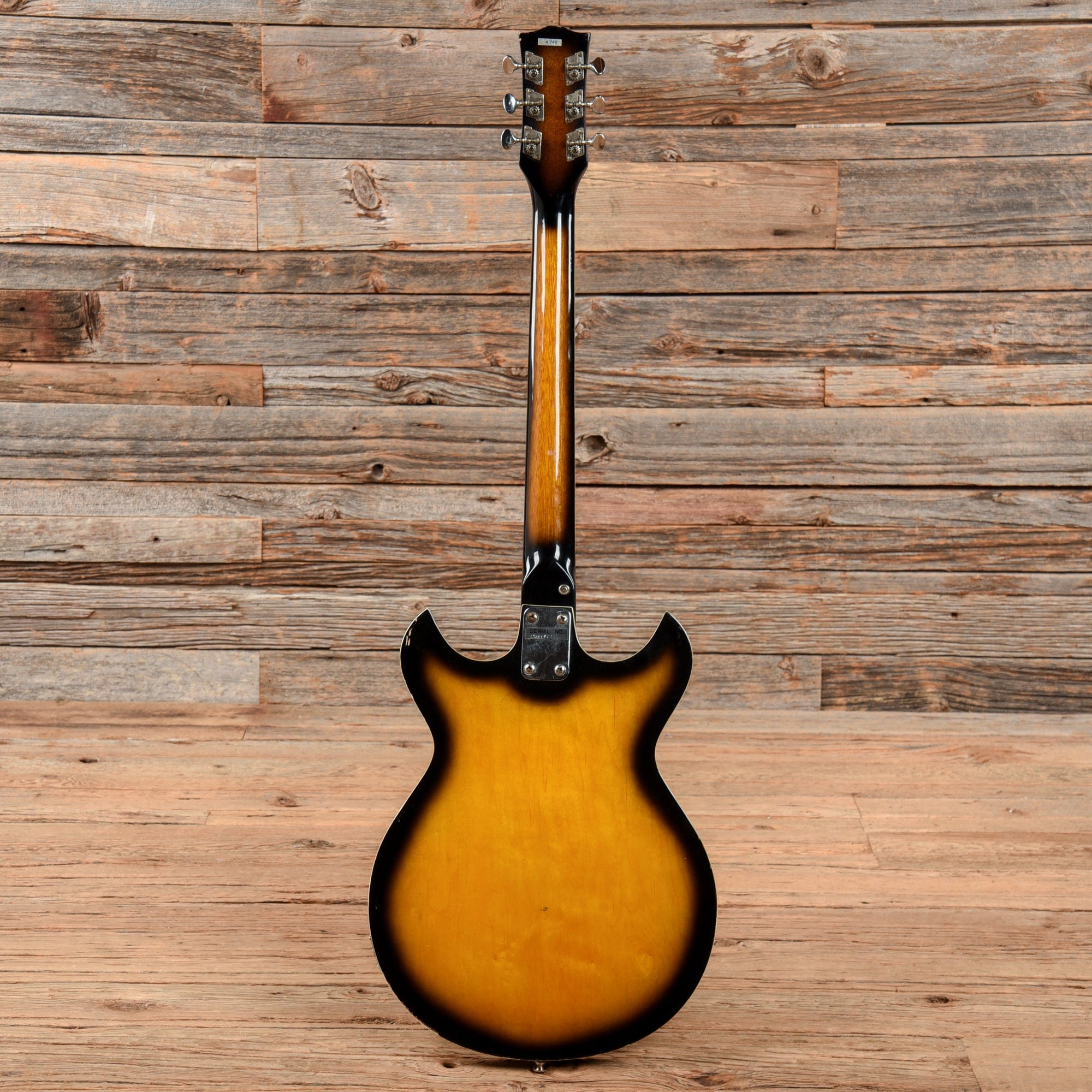 Lyle A740 Double Cut Electric Sunburst 1970s Electric Guitars / Hollow Body