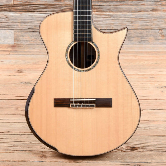 Maestro Crossover Series Vera IR Natural 2016 Acoustic Guitars