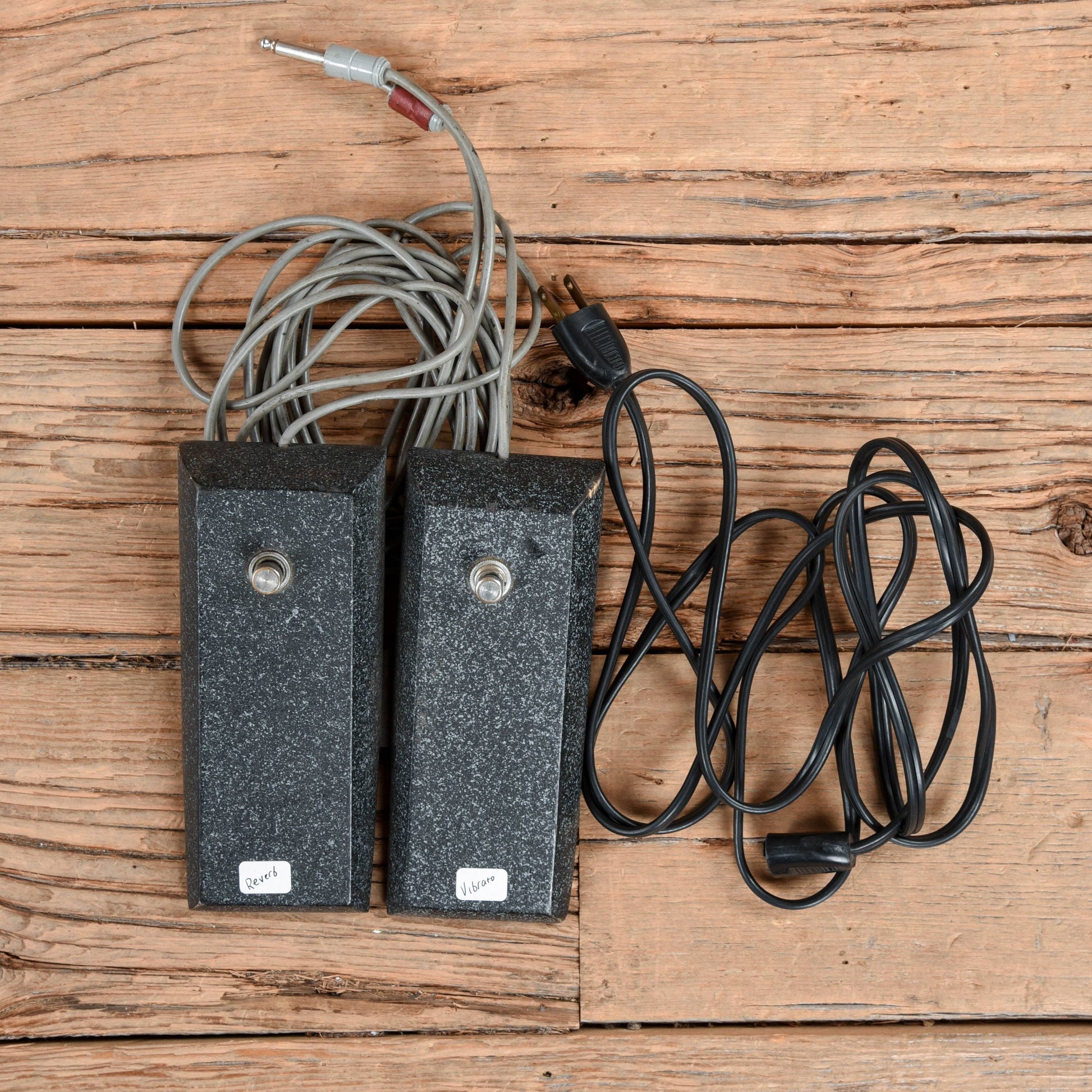 magnatone pedal Magnatone M15 1960s – Chicago Music Exchange