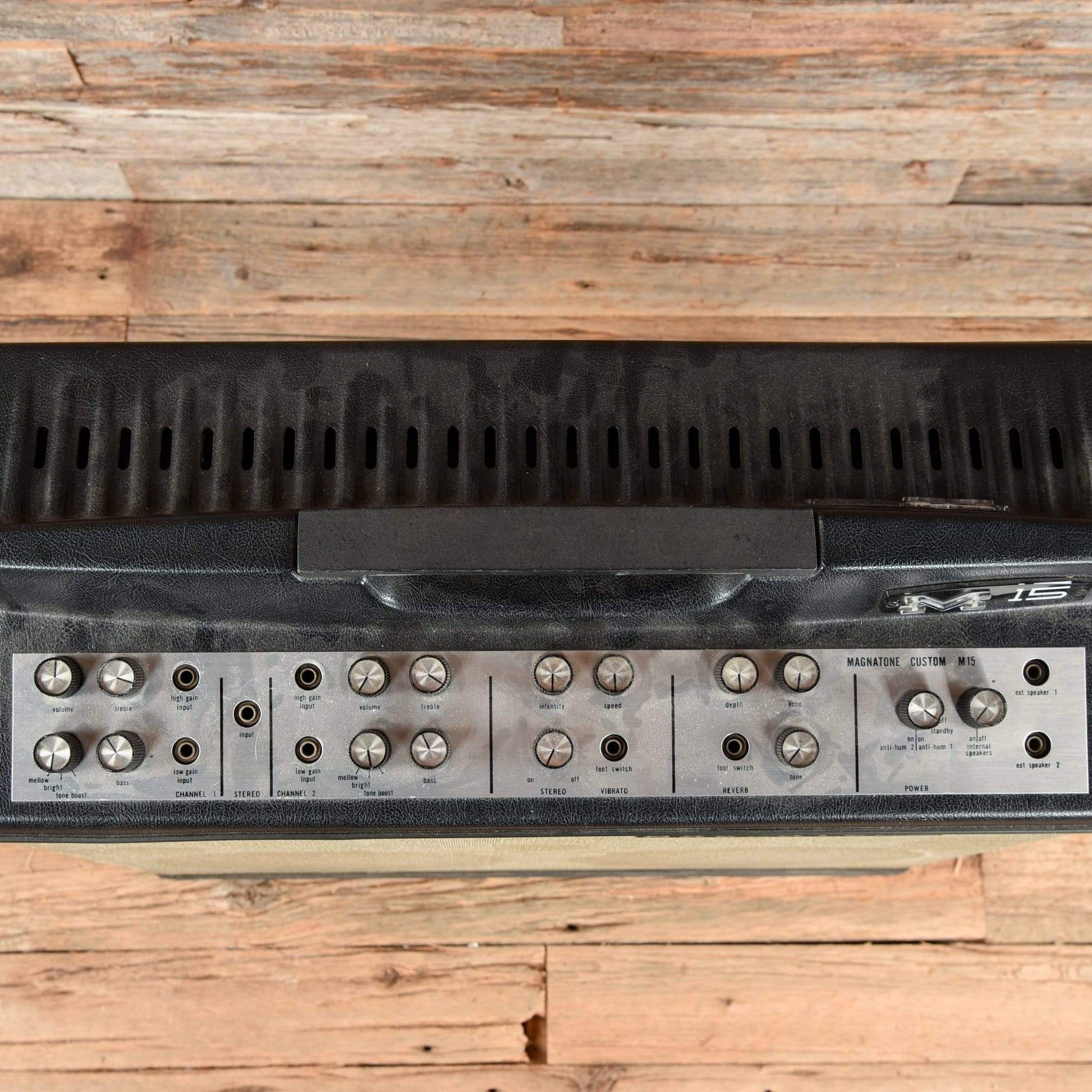 Magnatone M15 Stereo Combo  1965 Amps / Guitar Combos