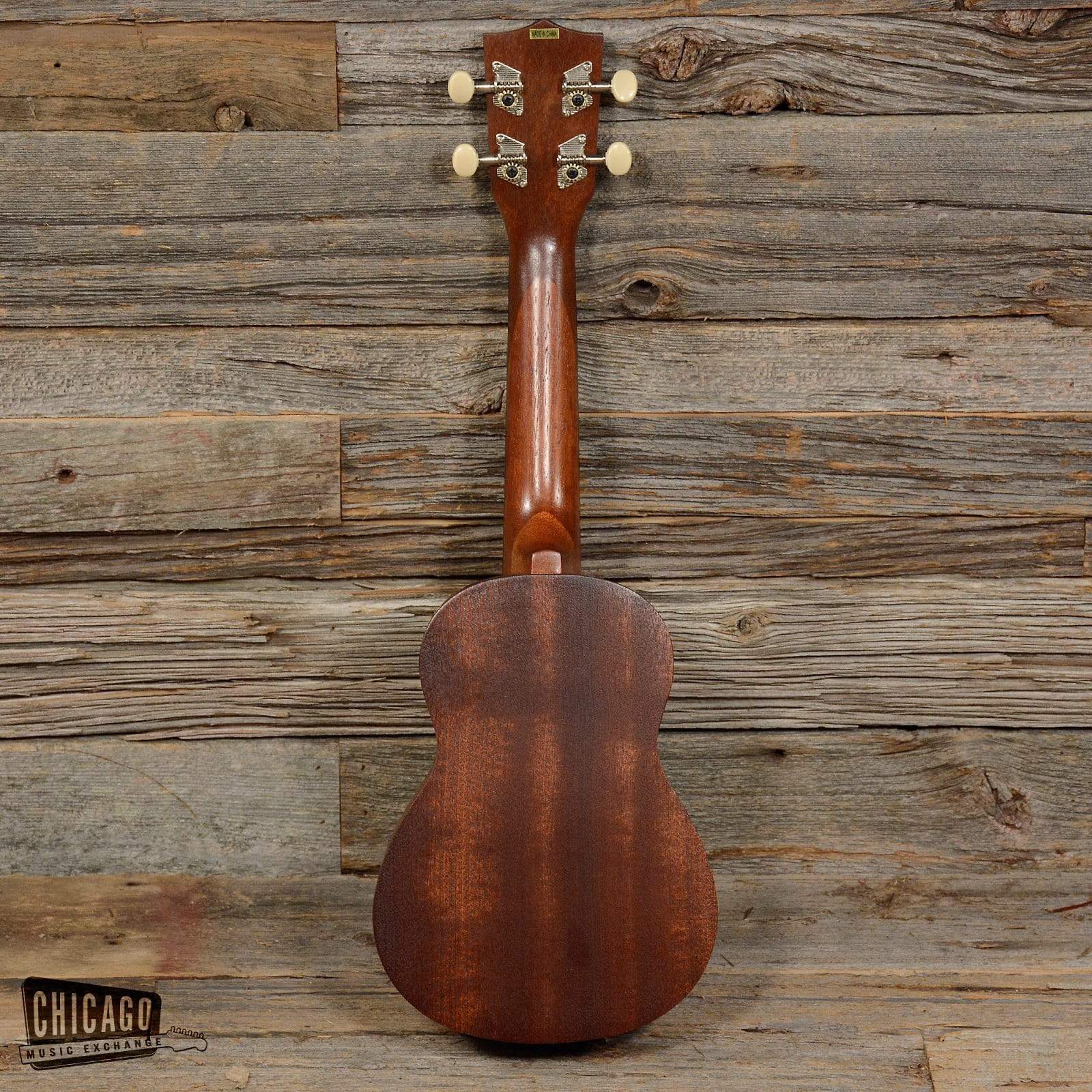 Makala MK-S Soprano Ukulele Folk Instruments / Ukuleles