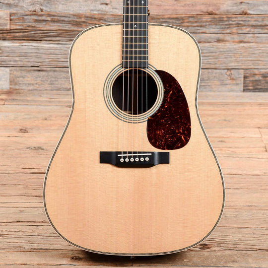 Martin D-28 Modern Deluxe Natural 2018 Acoustic Guitars / Built-in Electronics,Acoustic Guitars / Dreadnought