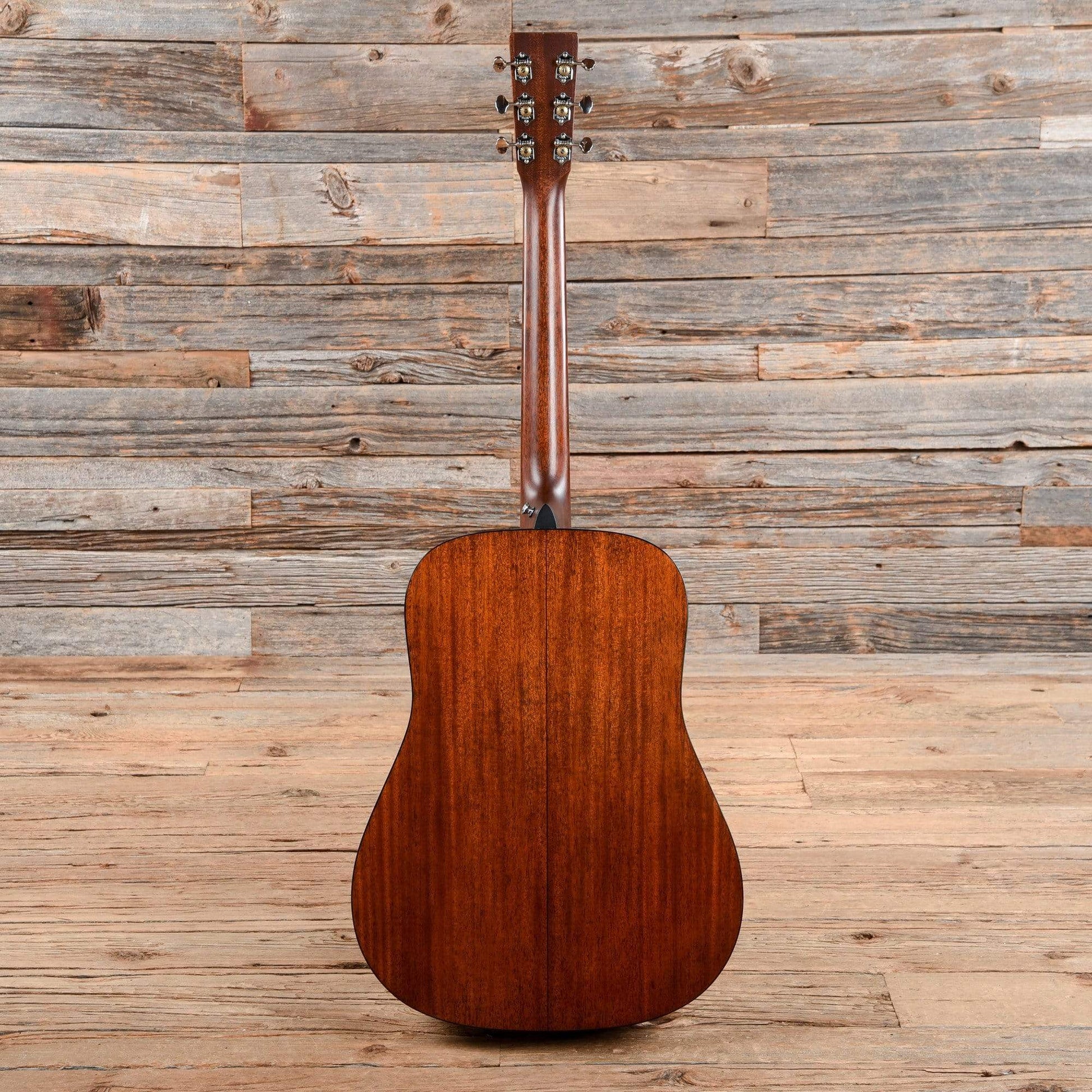 Martin Retro Series D-18E Natural Acoustic Guitars / Built-in Electronics,Acoustic Guitars / Dreadnought