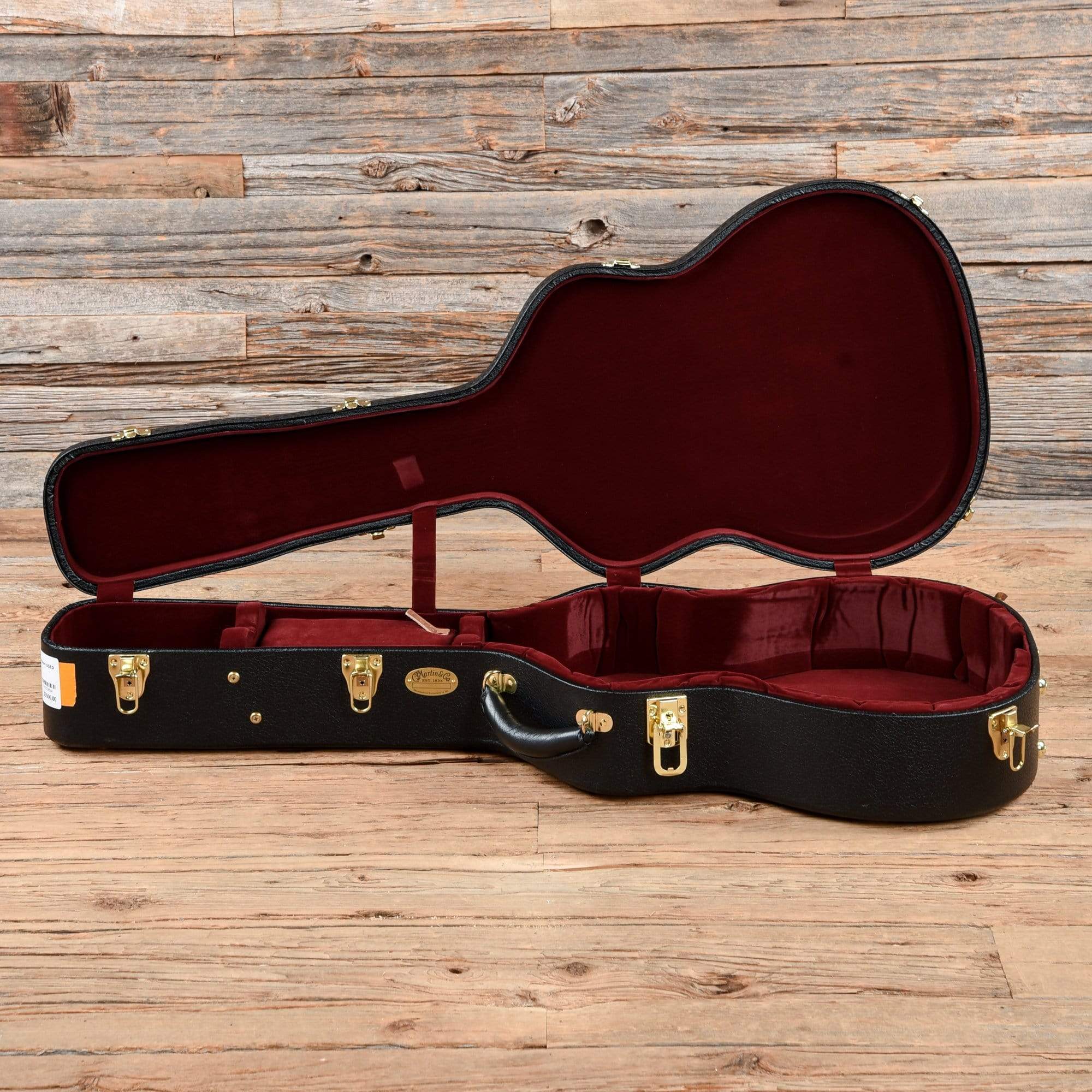 Martin OMJM John Mayer Acoustic Guitars / Built-in Electronics