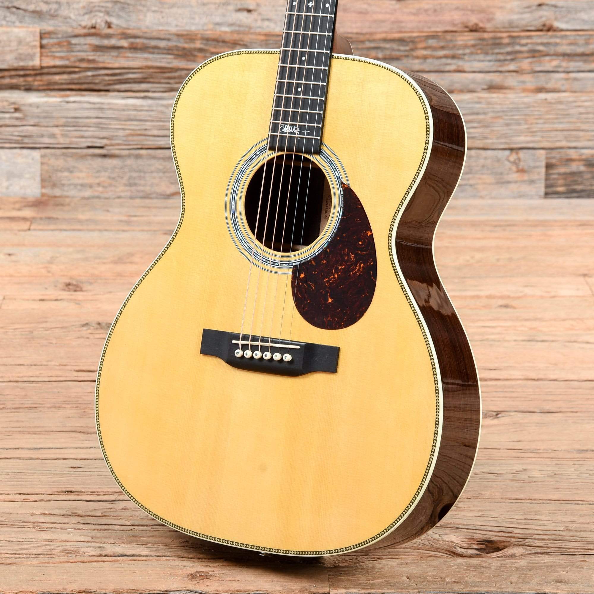 Martin OMJM John Mayer Acoustic Guitars / Built-in Electronics
