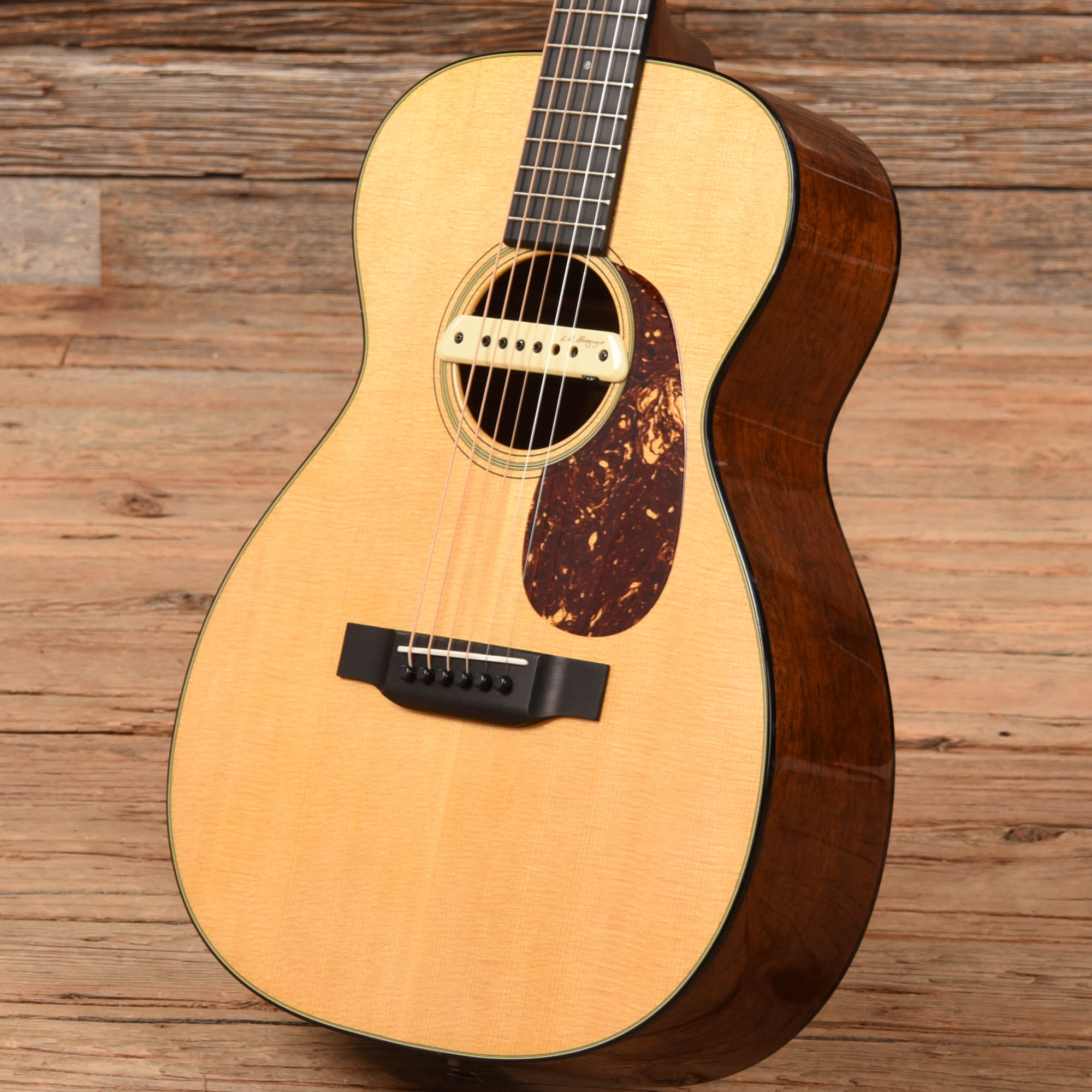 Martin 0-18 Natural Acoustic Guitars / Concert