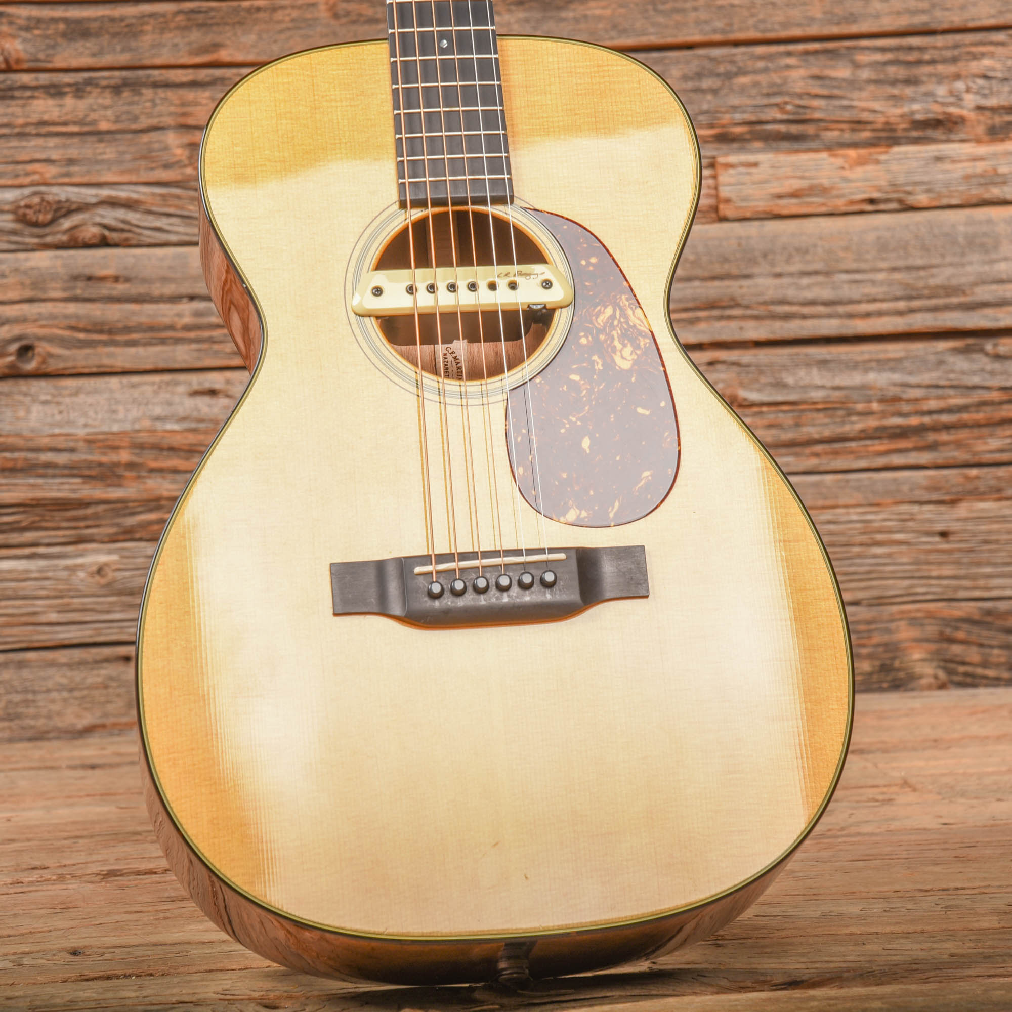 Martin 0-18 Natural Acoustic Guitars / Concert