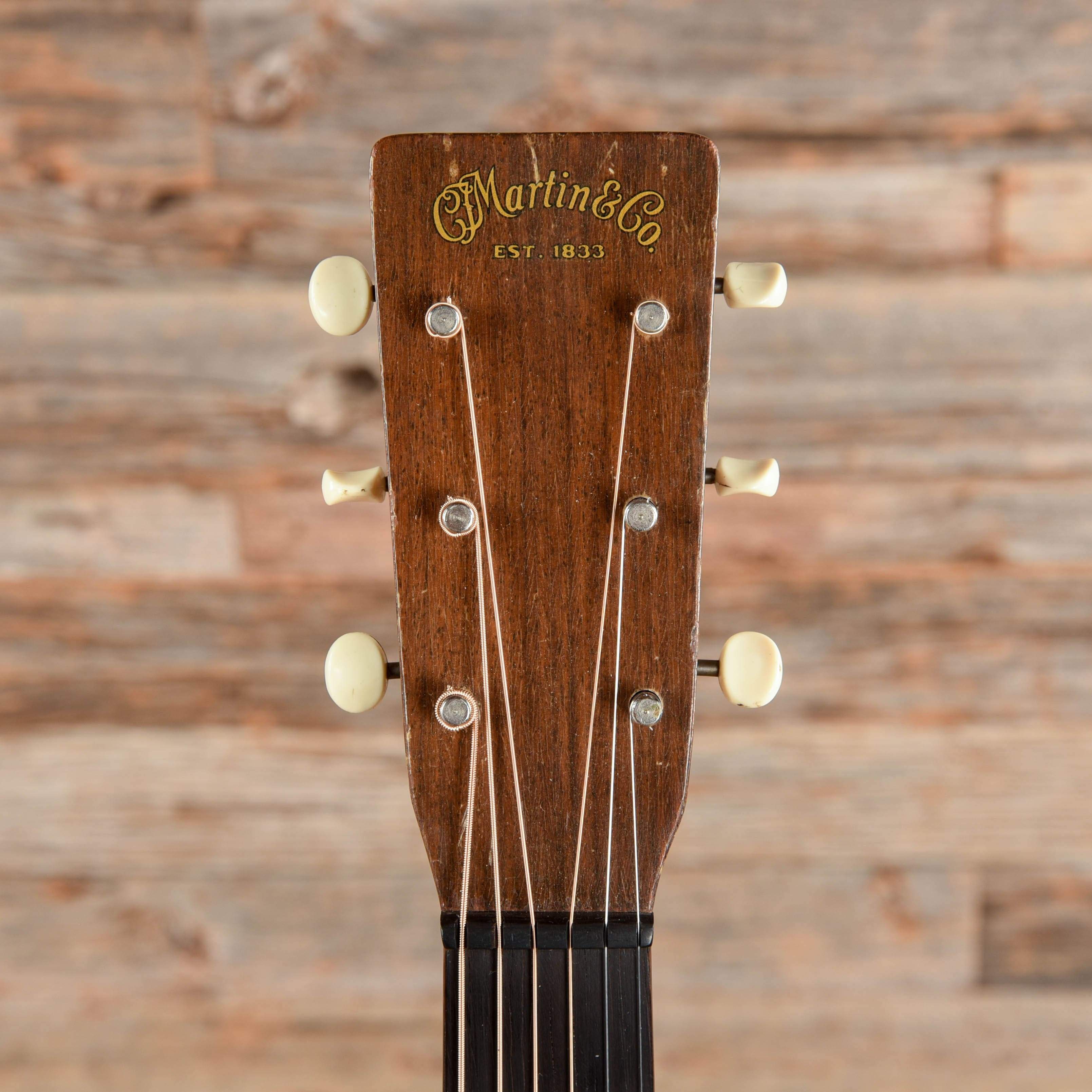 Martin 00-17 Natural 1944 Acoustic Guitars / Concert