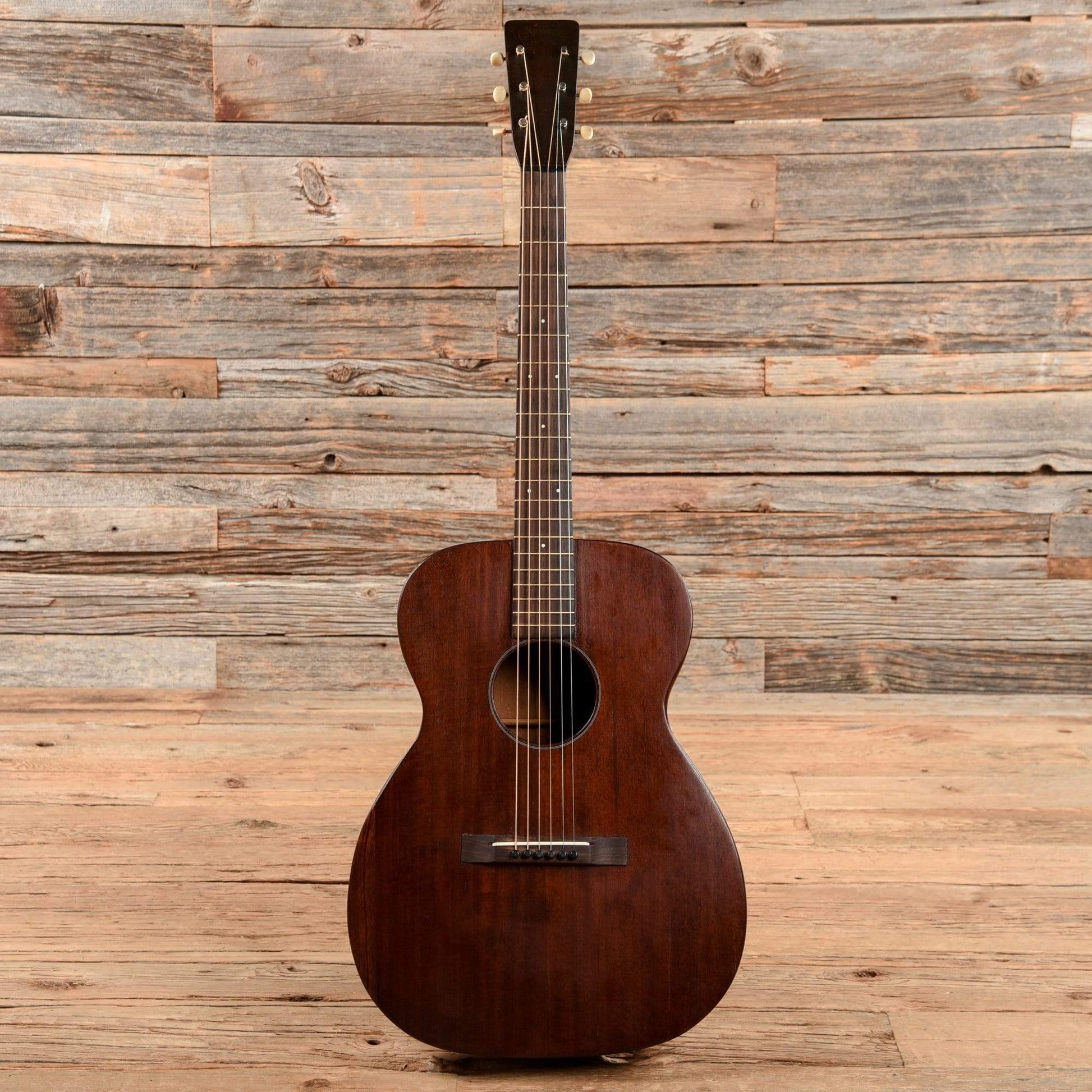 Martin 00-17 Natural 1945 Acoustic Guitars / Concert
