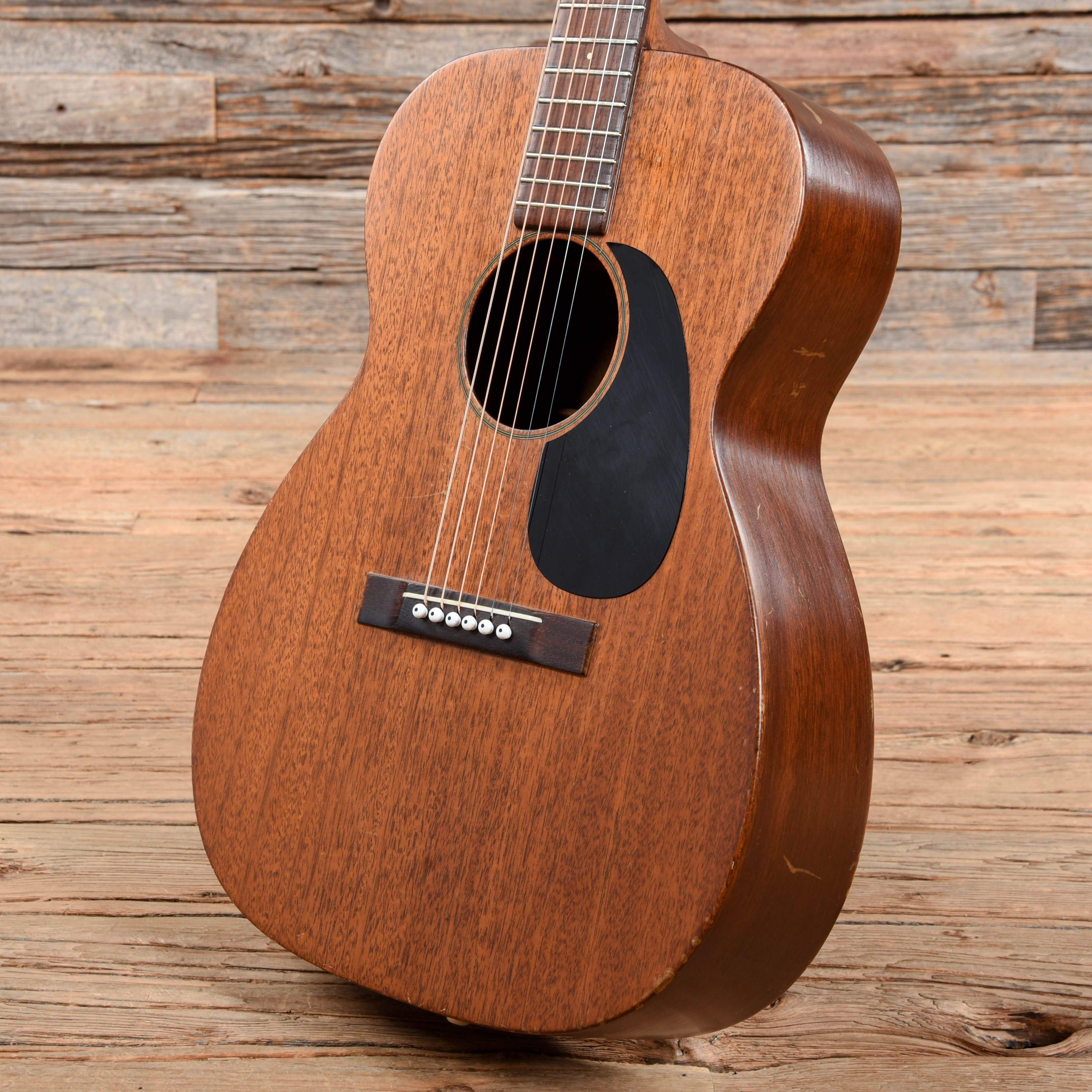 Martin 00-17 Natural 1952 Acoustic Guitars / Concert