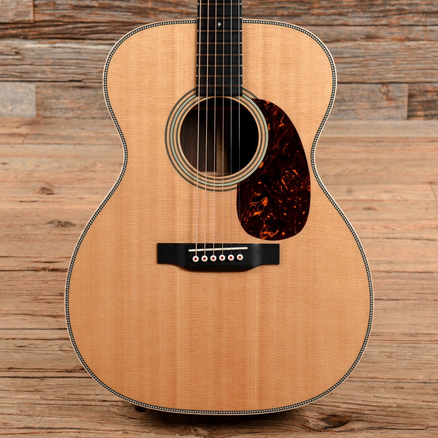 Martin 000-28 Modern Deluxe Natural Acoustic Guitars / Concert