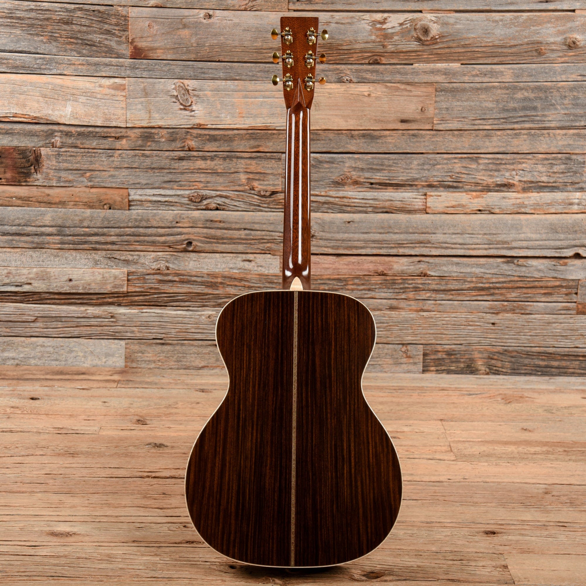 Martin 000-28 Modern Deluxe Natural Acoustic Guitars / Concert