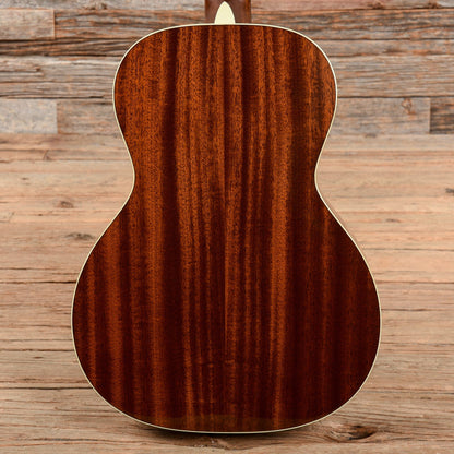 Martin CEO-7 Sunburst Acoustic Guitars / Concert