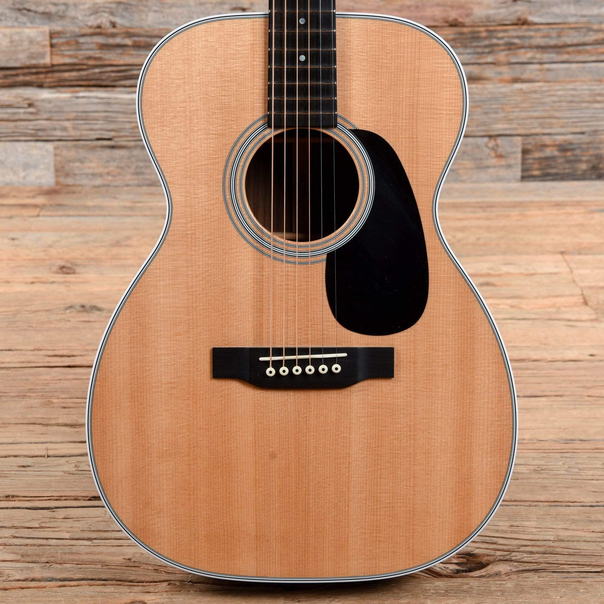 Martin Standard Series 00-28 Natural 2017 Acoustic Guitars / Concert