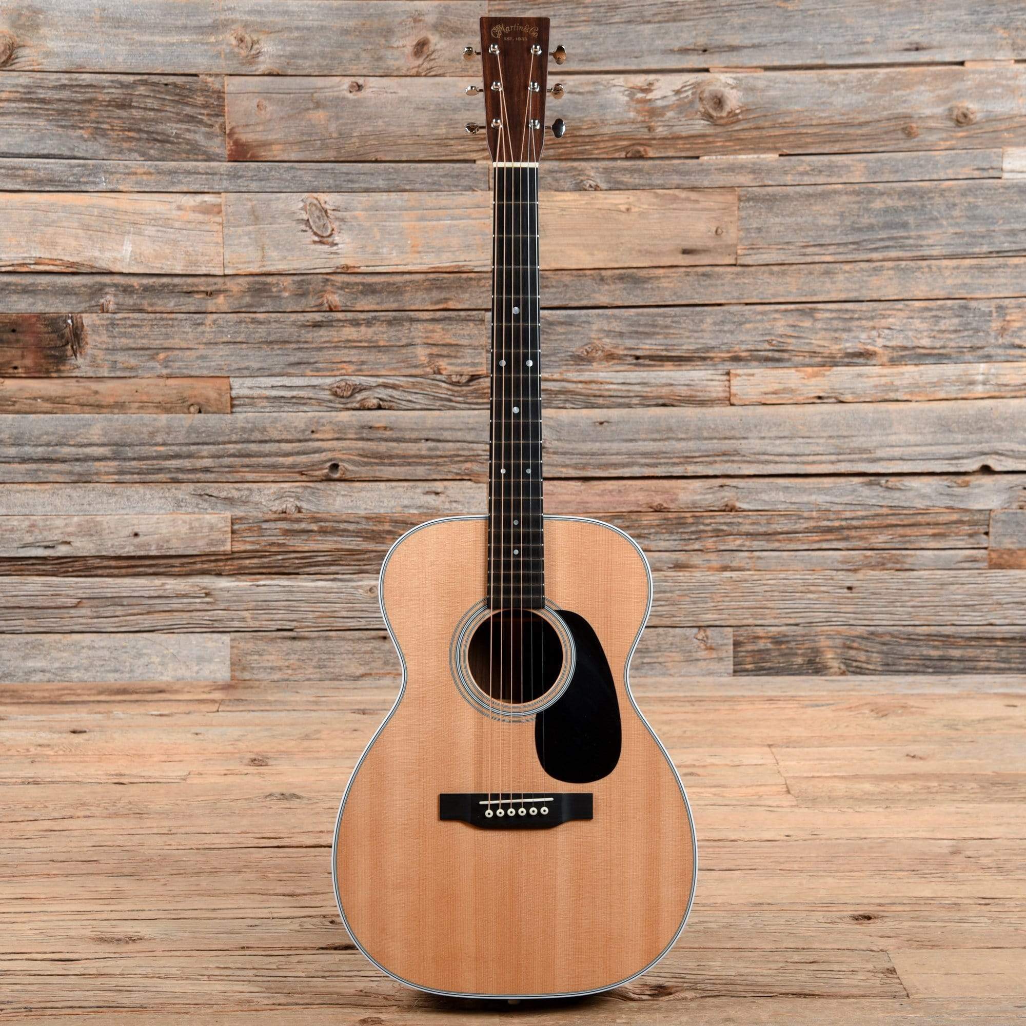 Martin Standard Series 00-28 Natural 2017 Acoustic Guitars / Concert