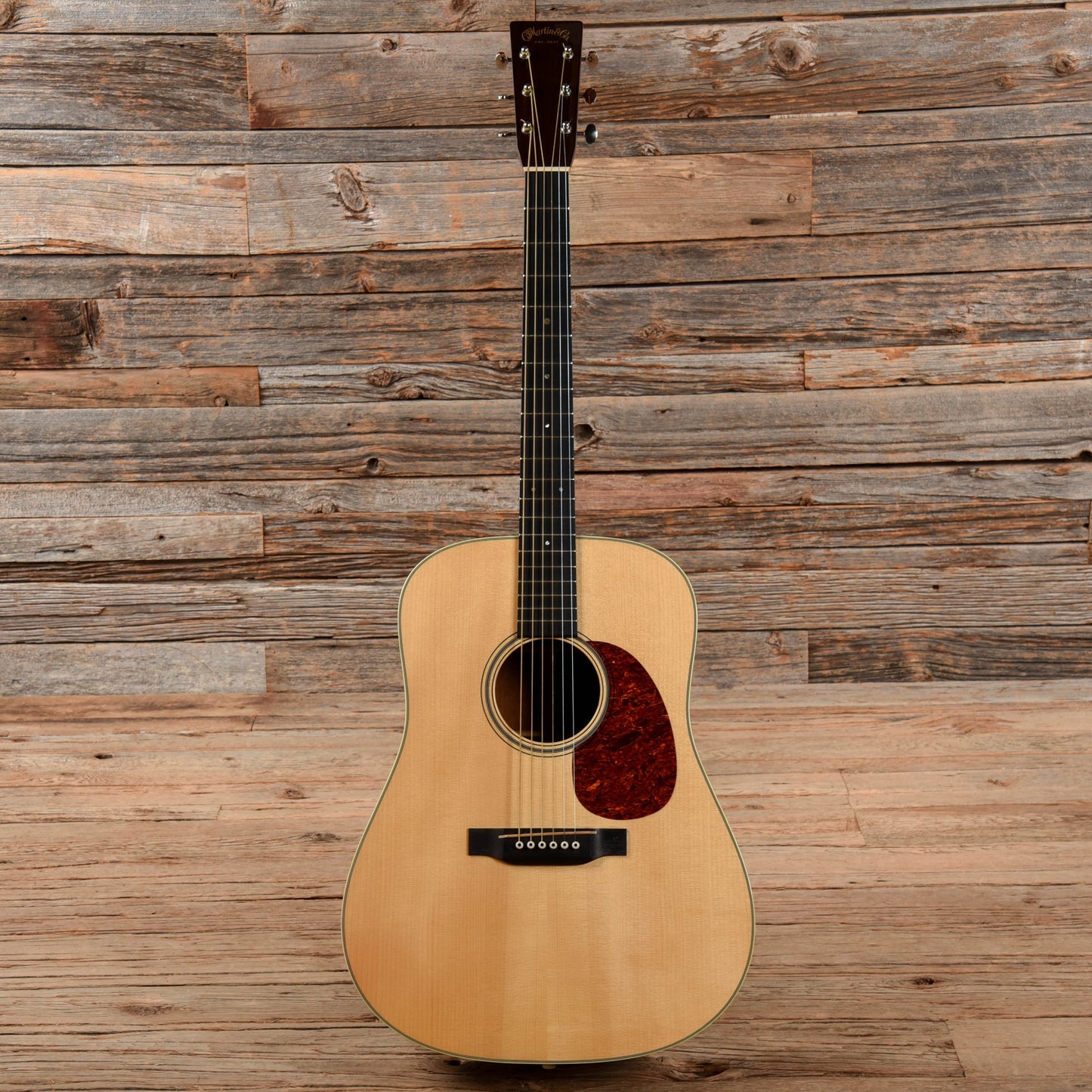 Martin Custom Shop D-18GE Natural 2009 Acoustic Guitars / Dreadnought