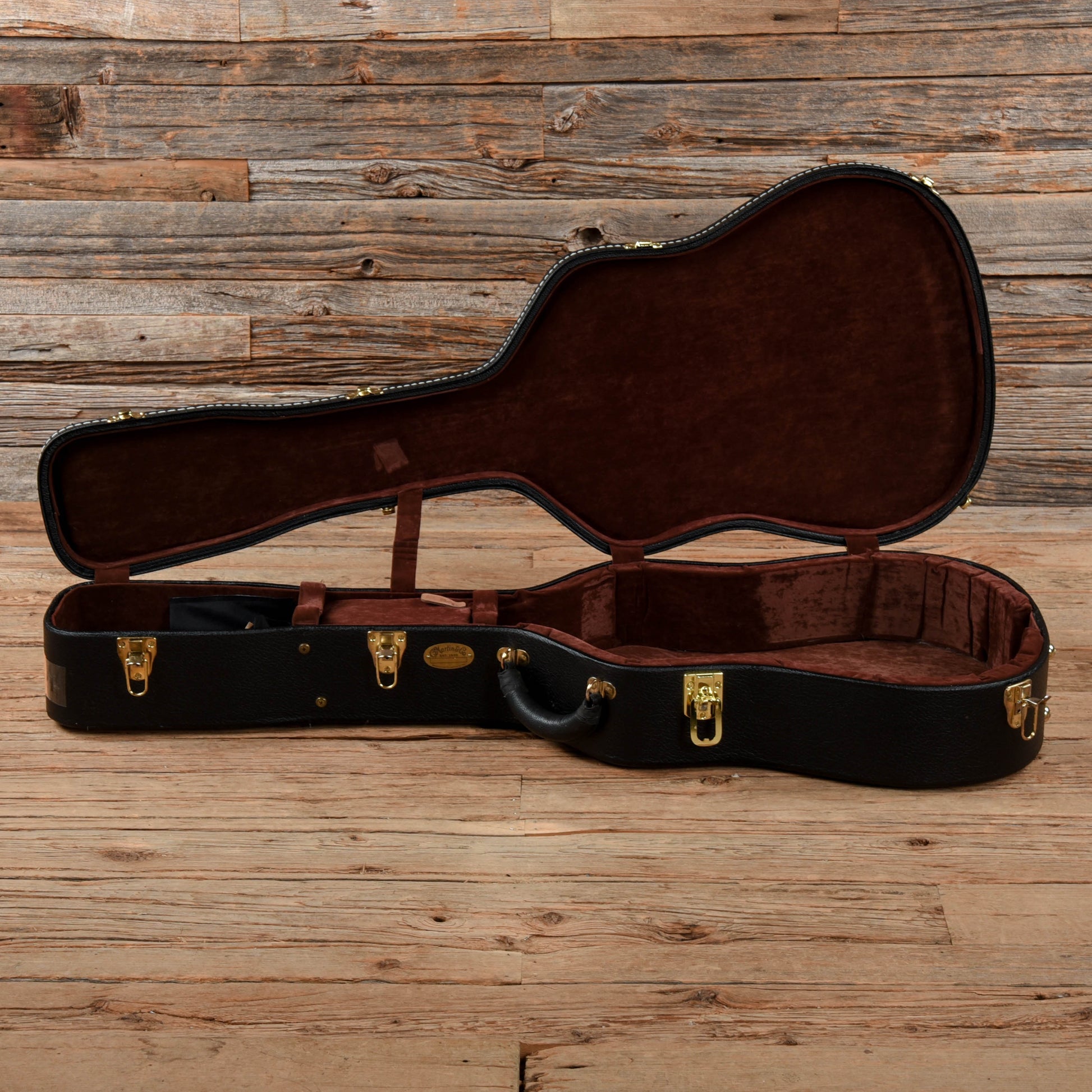 Martin Custom Shop D-18GE Natural 2009 Acoustic Guitars / Dreadnought