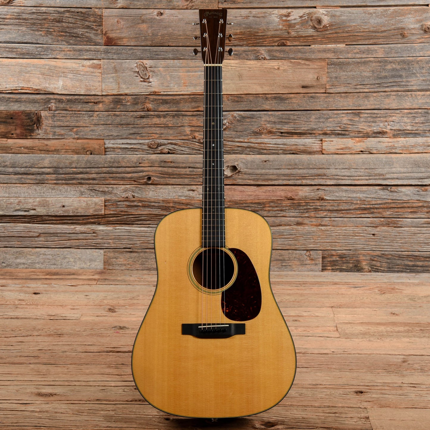 Martin D-18 Dreadnought Centennial Natural 2016 Acoustic Guitars / Dreadnought