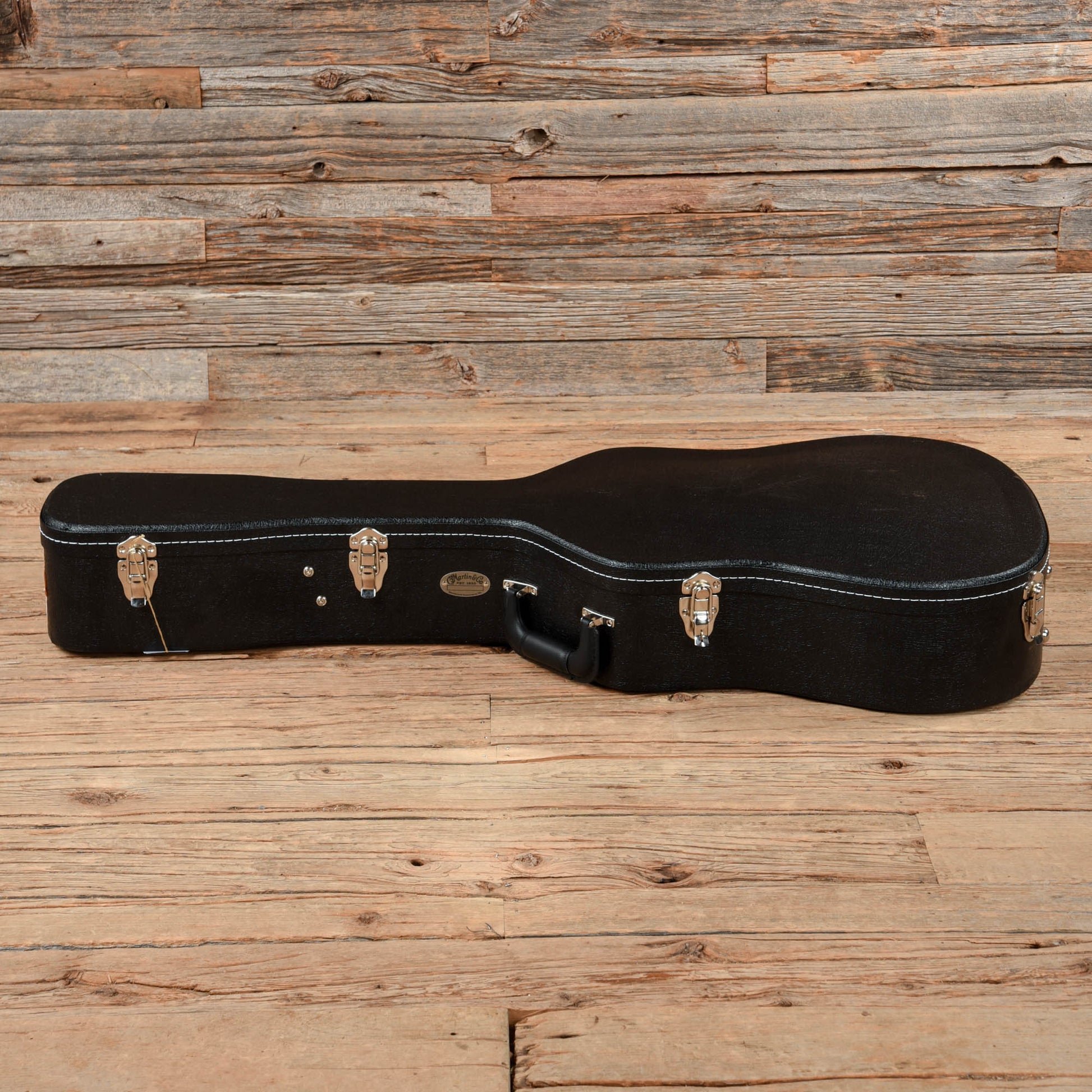 Martin D-18 Dreadnought Acoustic Guitars / Dreadnought