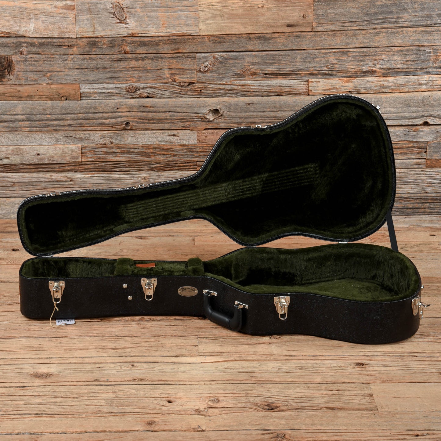 Martin D-18 Dreadnought Acoustic Guitars / Dreadnought