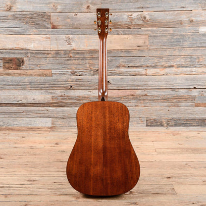 Martin D-18 Modern Deluxe Acoustic Guitars / Dreadnought