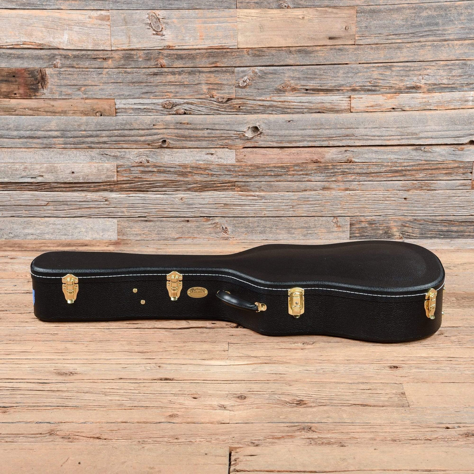 Martin D-18 Modern Deluxe Acoustic Guitars / Dreadnought