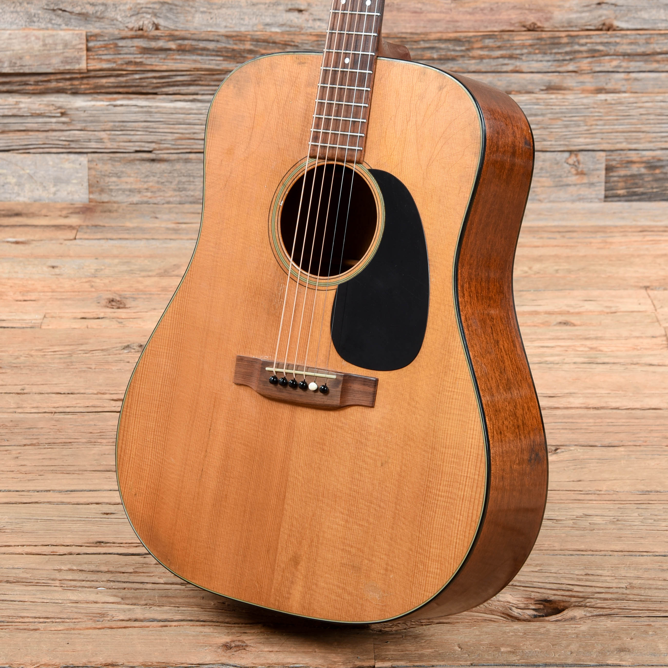 Martin D-18 Natural 1968 Acoustic Guitars / Dreadnought
