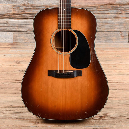 Martin D-18 Sunburst 1976 Acoustic Guitars / Dreadnought