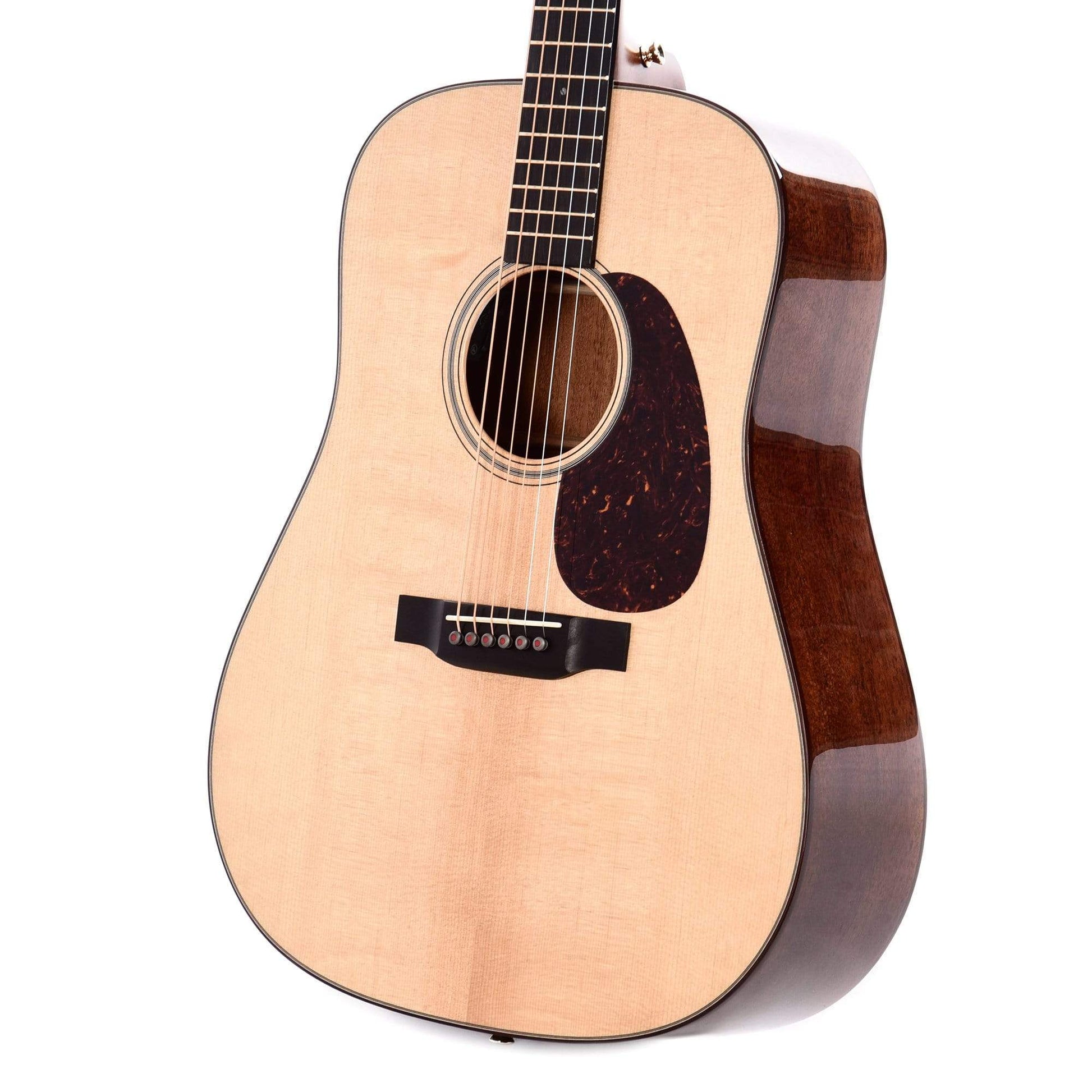 Martin D-18E Modern Deluxe Natural w/Fishman Aura VT Blend Acoustic Guitars / Dreadnought