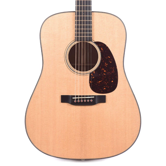 Martin D-18E Modern Deluxe Natural w/Fishman Aura VT Blend NAMM Booth 2020 Acoustic Guitars / Dreadnought