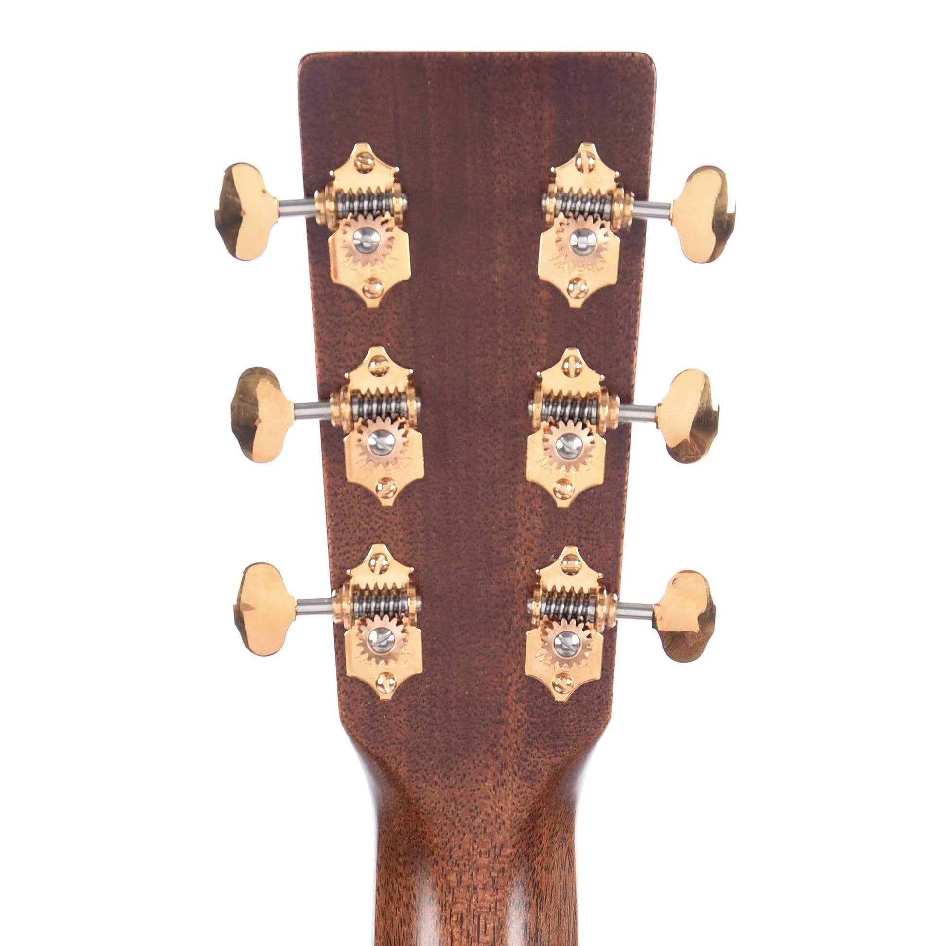 Martin D-18E Modern Deluxe Natural w/Fishman Aura VT Blend NAMM Booth 2020 Acoustic Guitars / Dreadnought